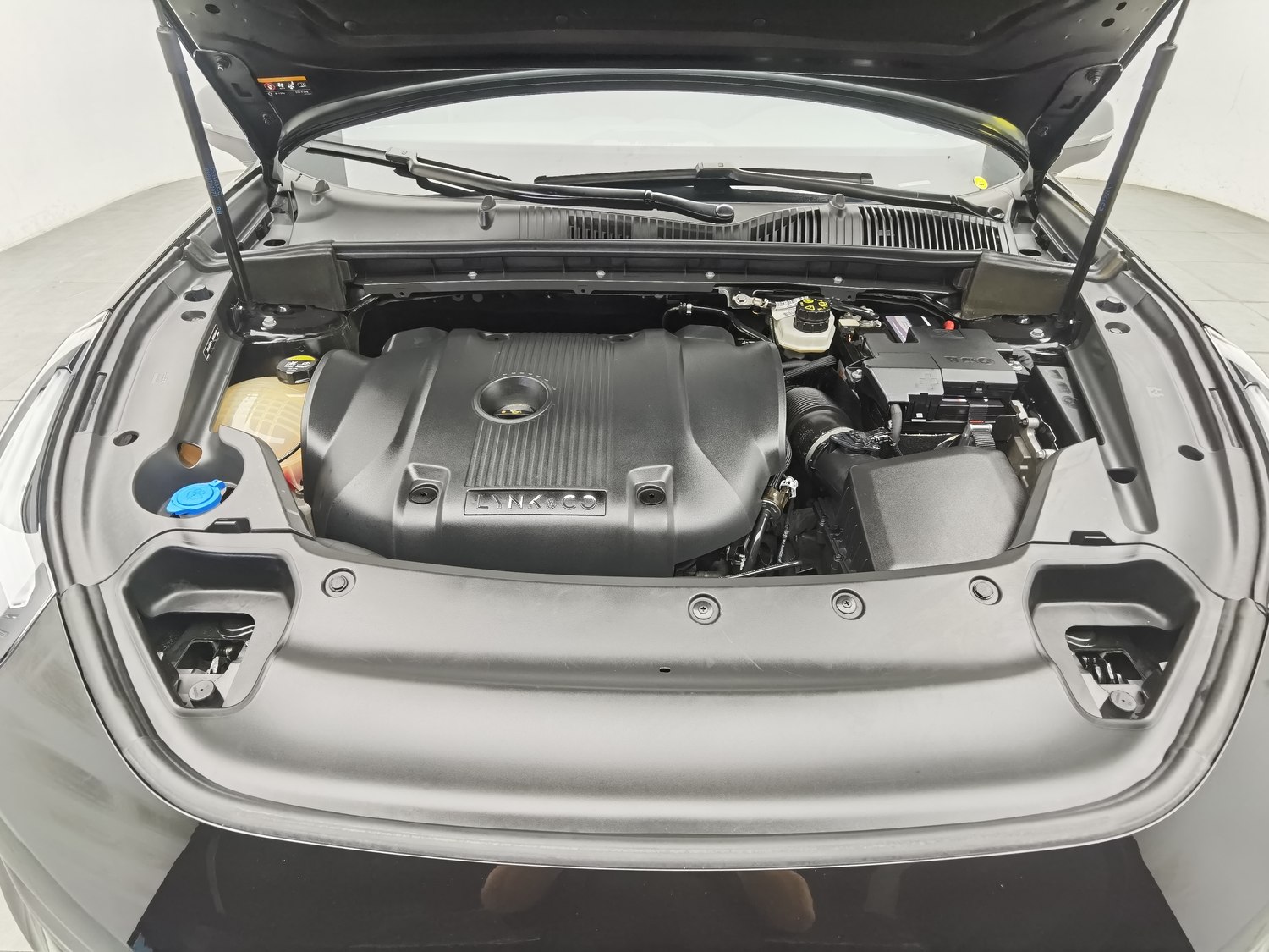 Used Lynk & Co 02 Hatchback 2021 2.0 AT
