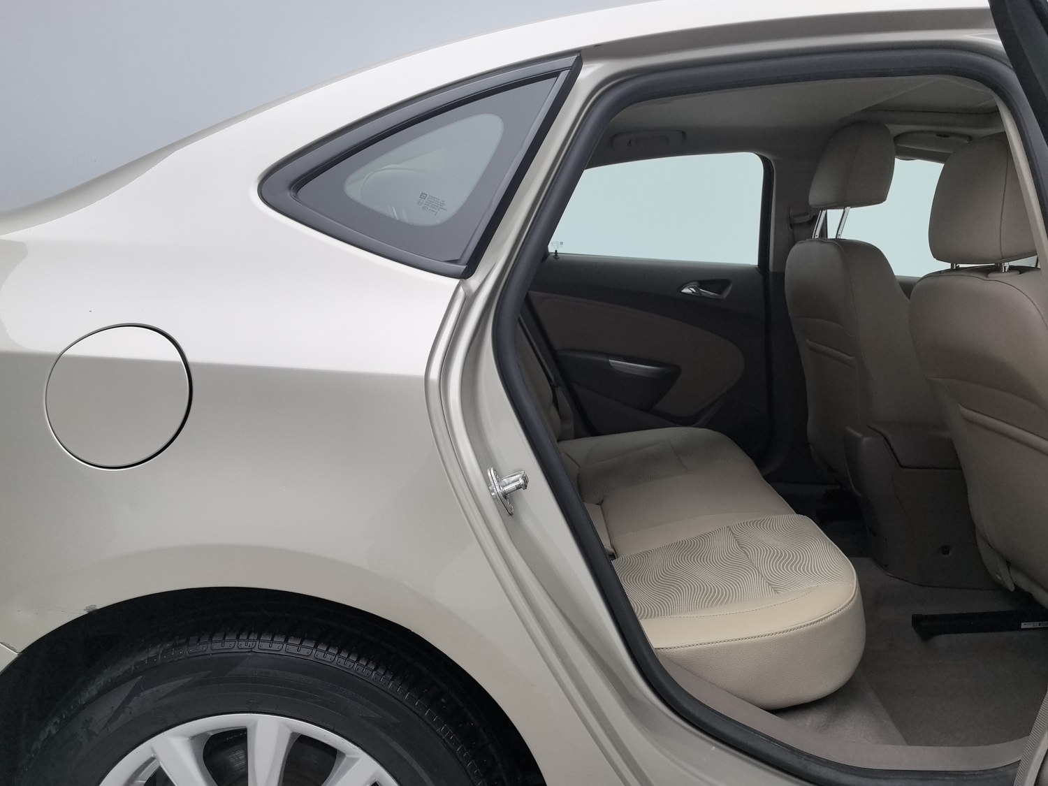 Used Buick Excelle 2013 1.6 MT