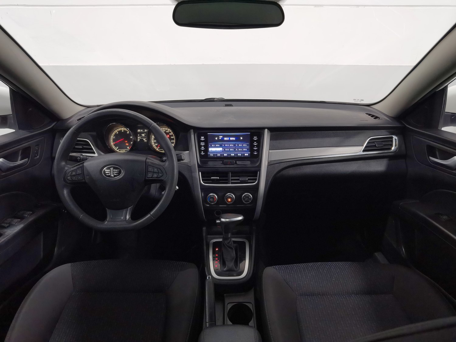 Used Bestune B30 2016 1.6 AT