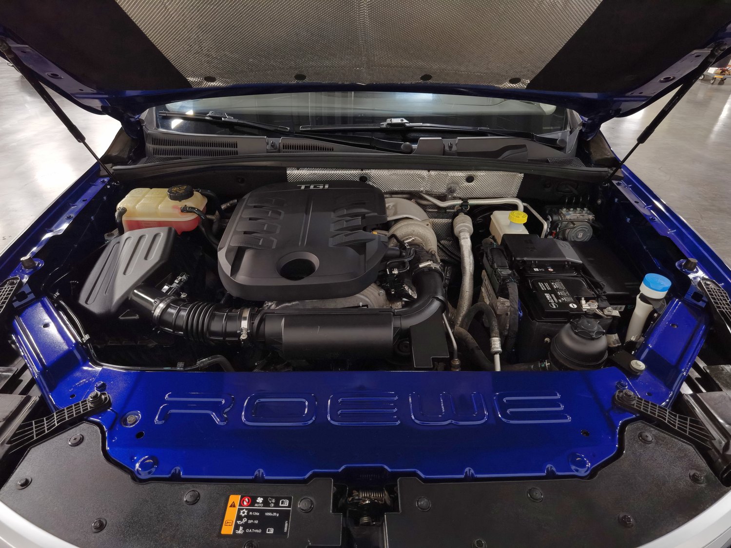 Used Roewe RX8 2018 2.0 AT