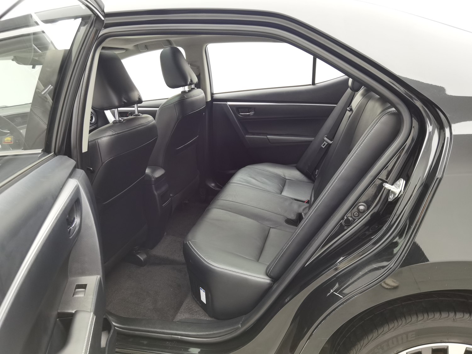 Used Toyota Corolla 2017 1.8 AT
