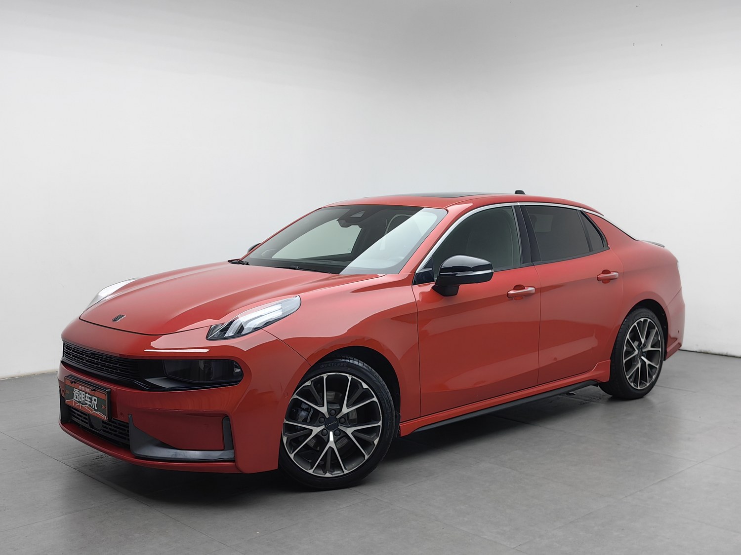 Used Lynk & Co 03 2018 1.5 AT