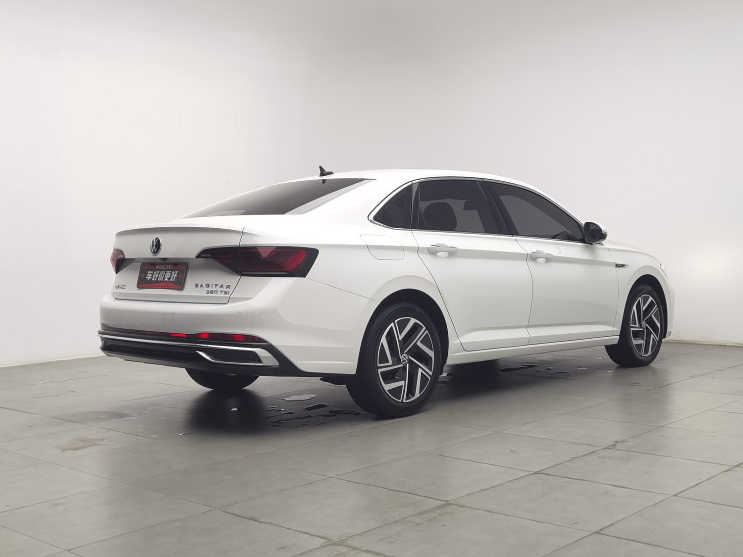 Used Volkswagen Sagitar 2023 1.4 AT