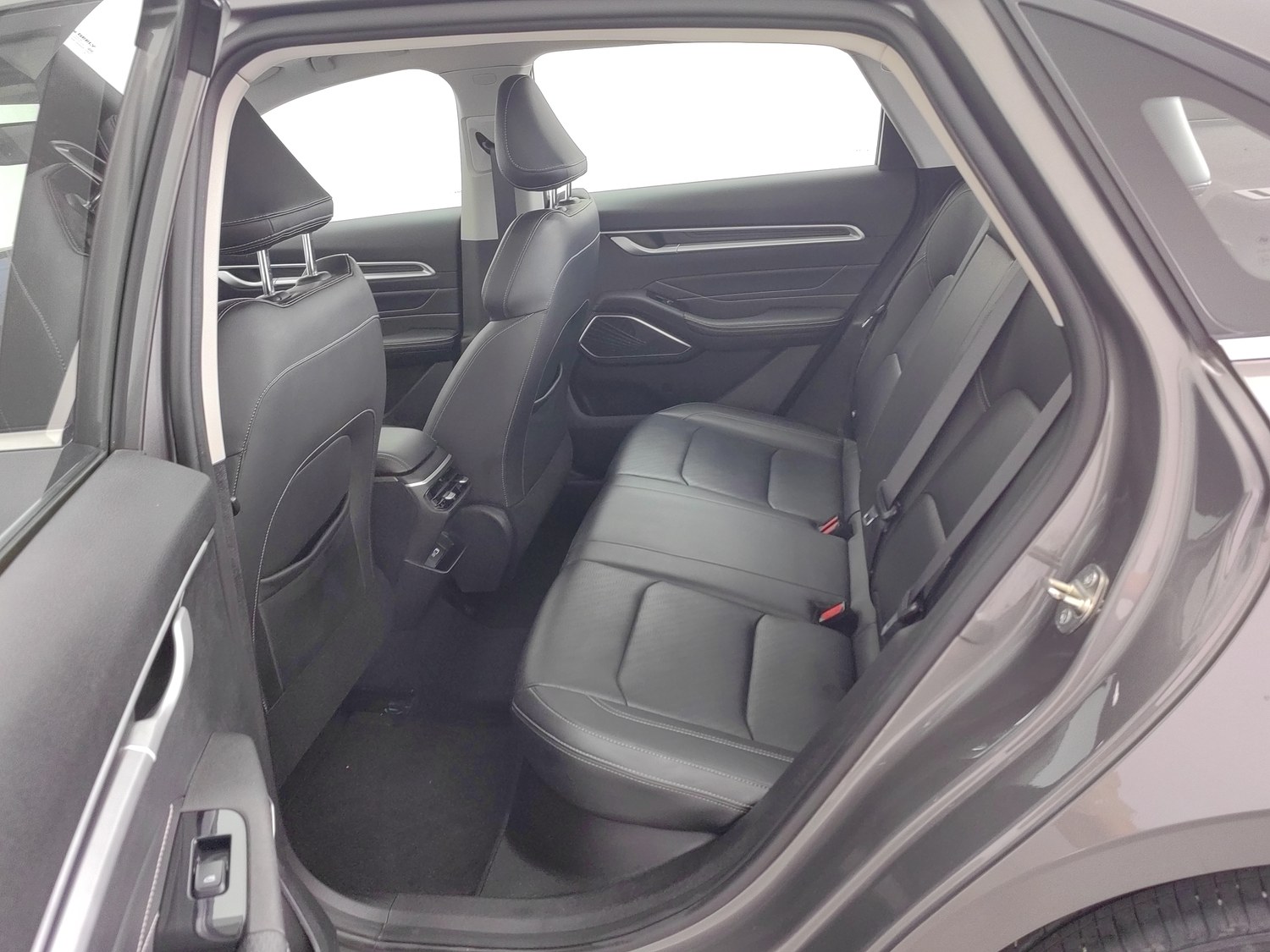 Used Geely Emgrand 2023 1.5 AT