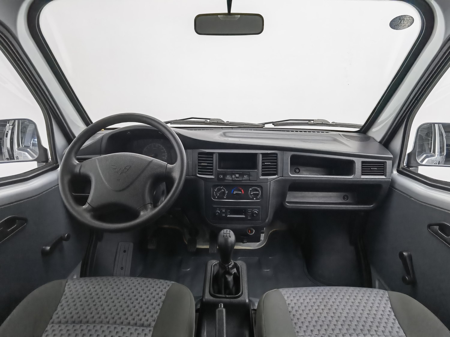 Used Wuling Zhiguang 2015 1.2 MT