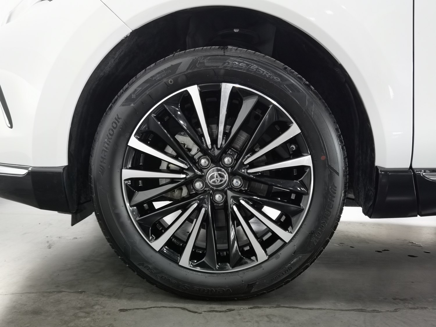 Used Toyota Venza 2023 2.0 AT