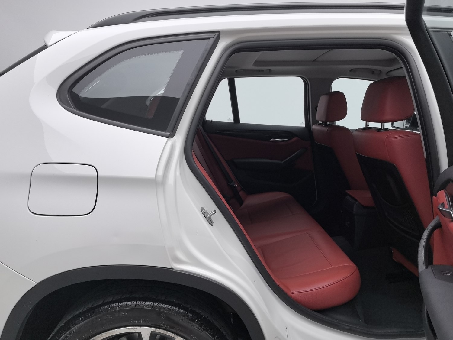 Used BMW X1 2013 2.0 AT