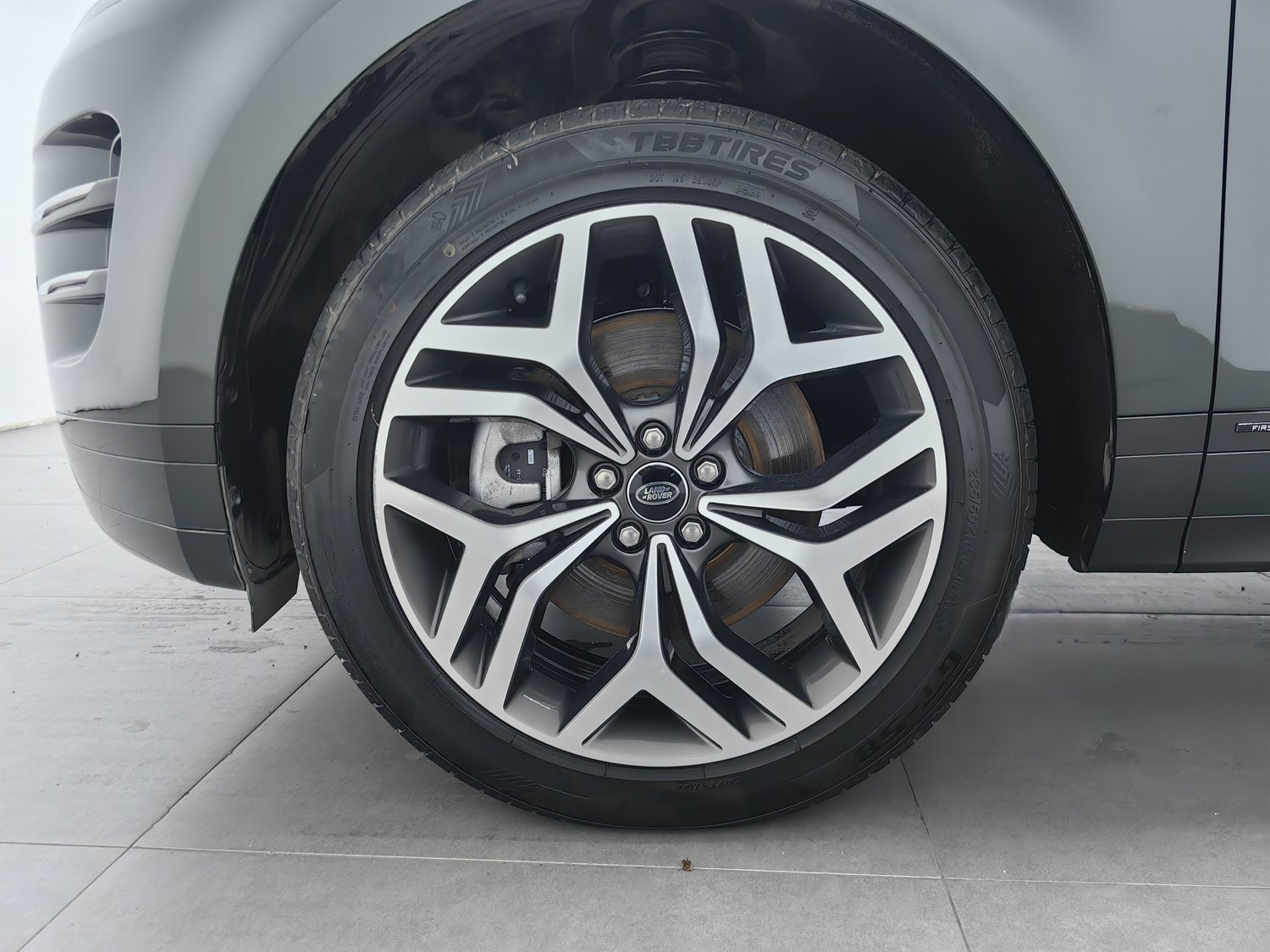 Used Land Rover Range Rover Evoque 2021 2.0 AT