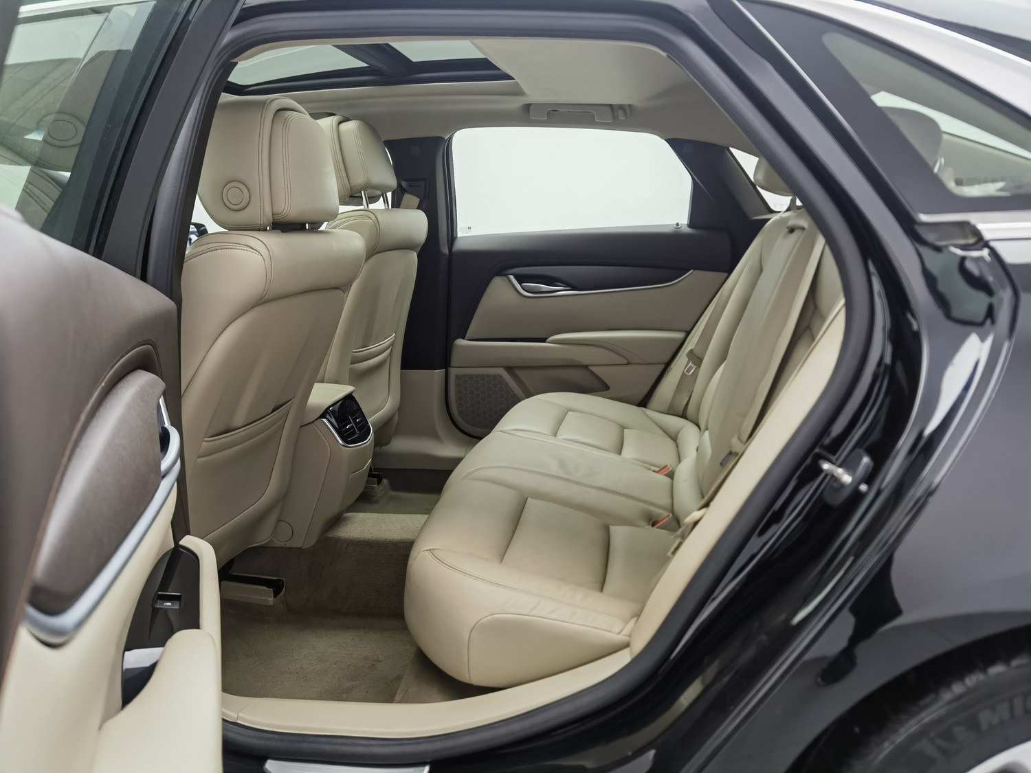 Used Cadillac XTS 2014 2.0 AT