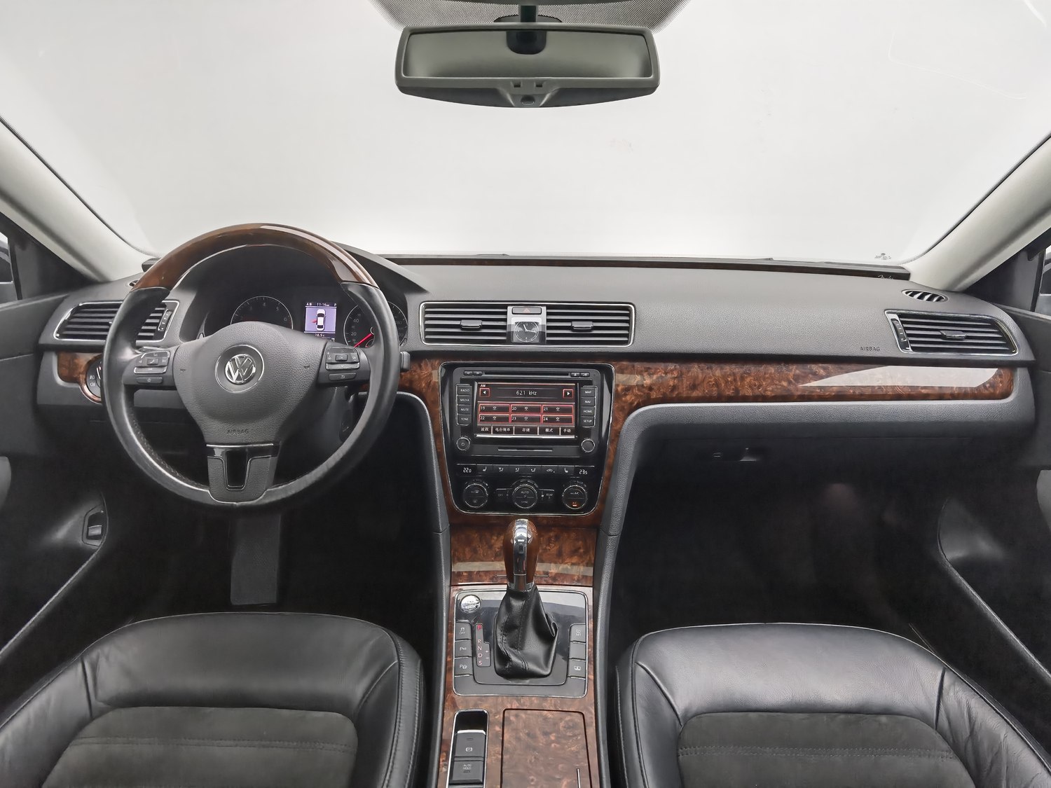 Used Volkswagen Passat 2013 1.8 AT