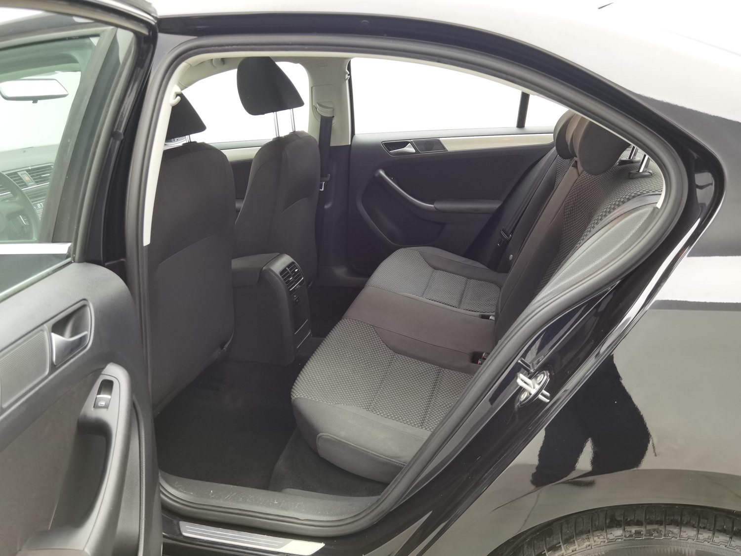 Used Volkswagen Sagitar 2014 1.6 MT