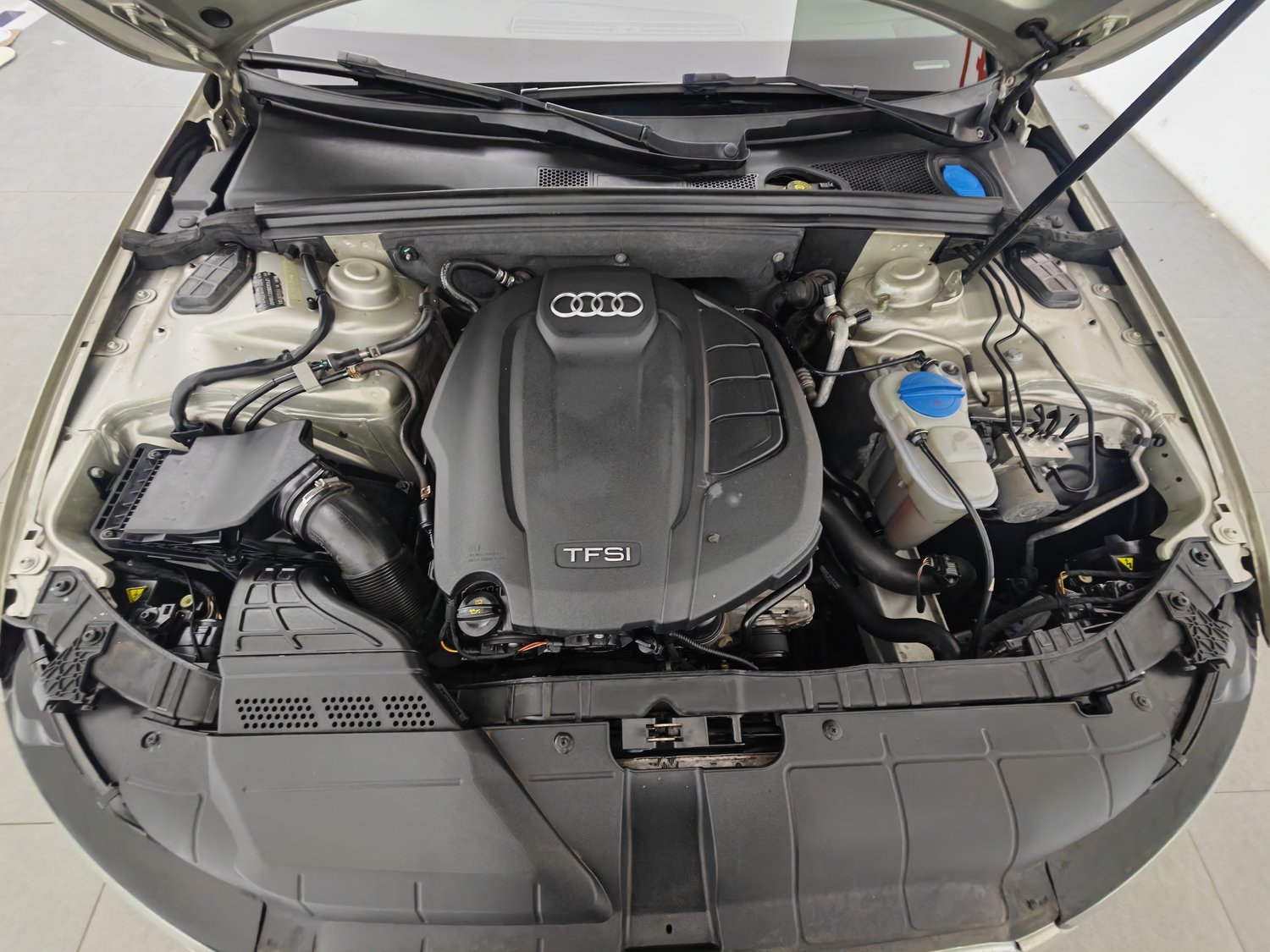 Used Audi A4L 2015 2.0 AT