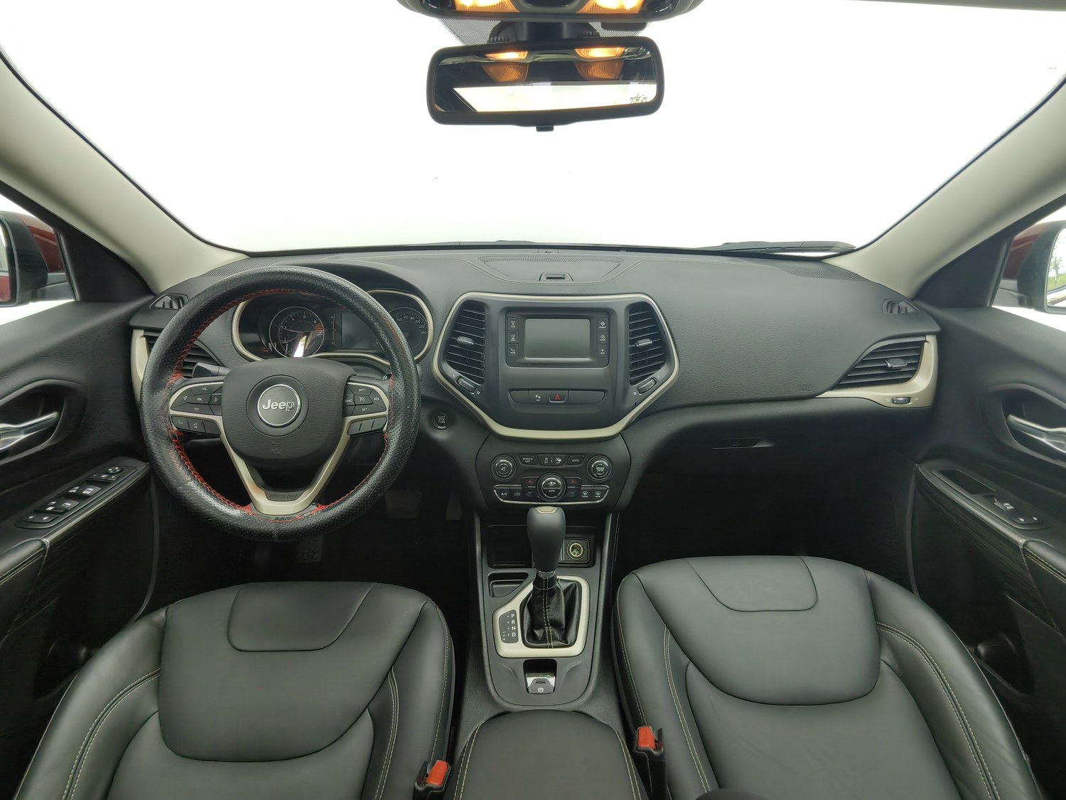 Used Jeep Cherokee 2016 2.4 AT