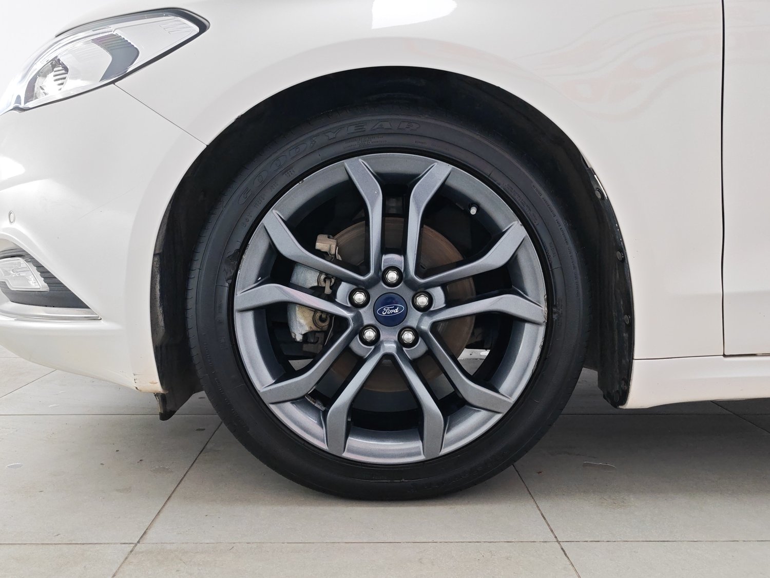 Used Ford Mondeo 2018 1.5 AT