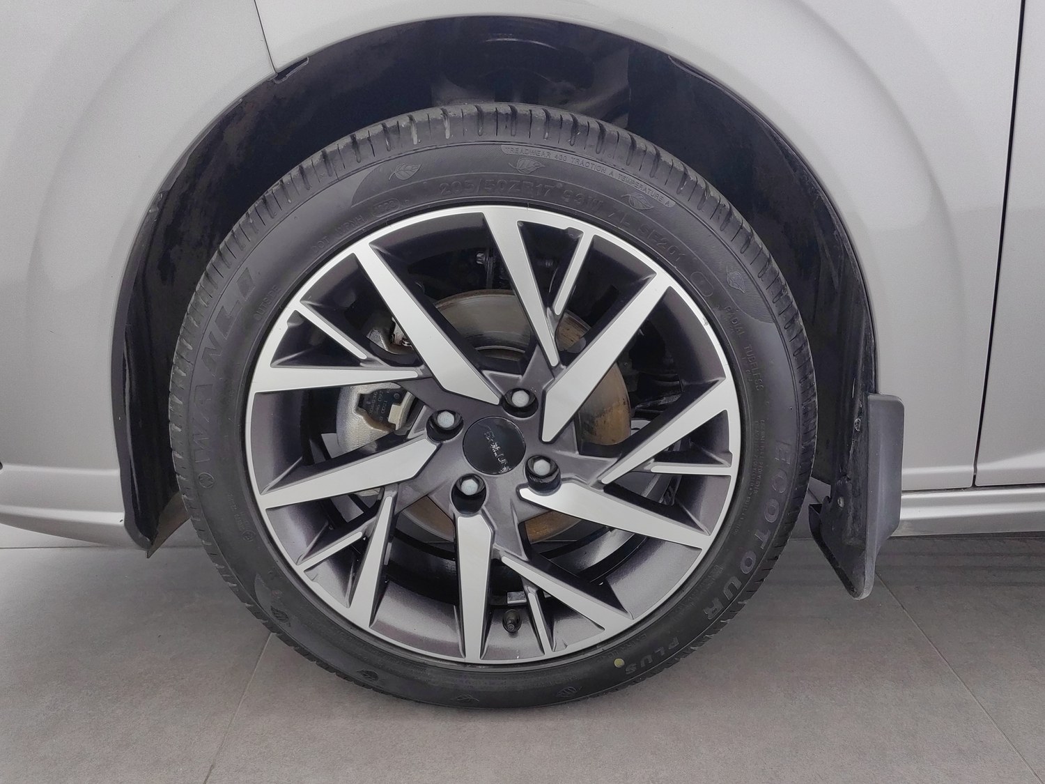 Used Dongfeng Aeolus Yixuan 2020 1.5 AT
