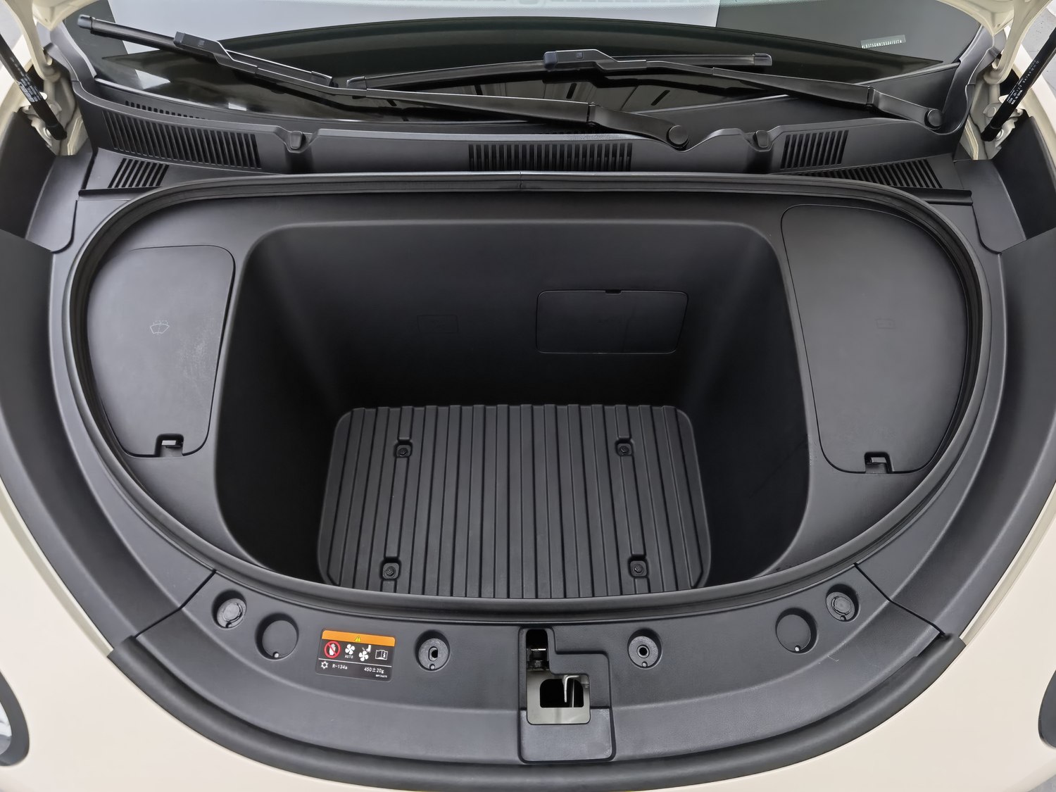 Used Geely Galaxy Wish 2025
