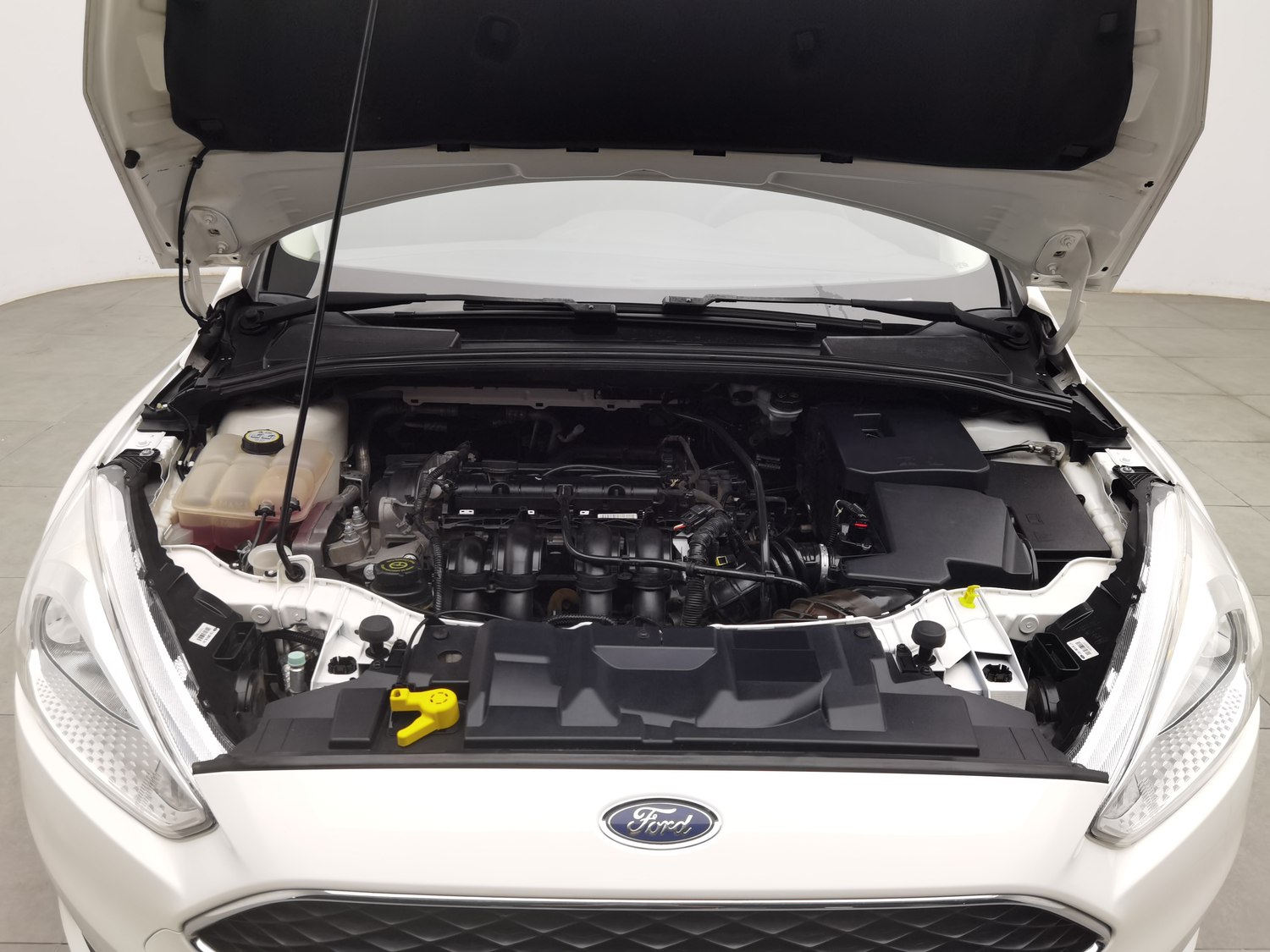 Used Ford Focus 2015 1.6 AT