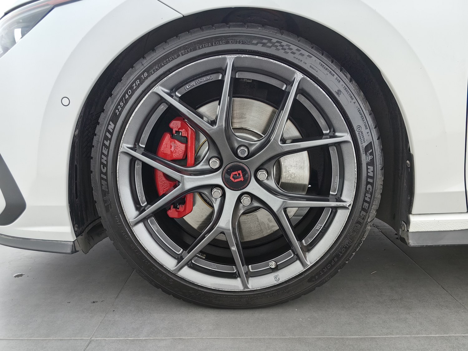 Used Volkswagen Golf GTI 2021 2.0 AT