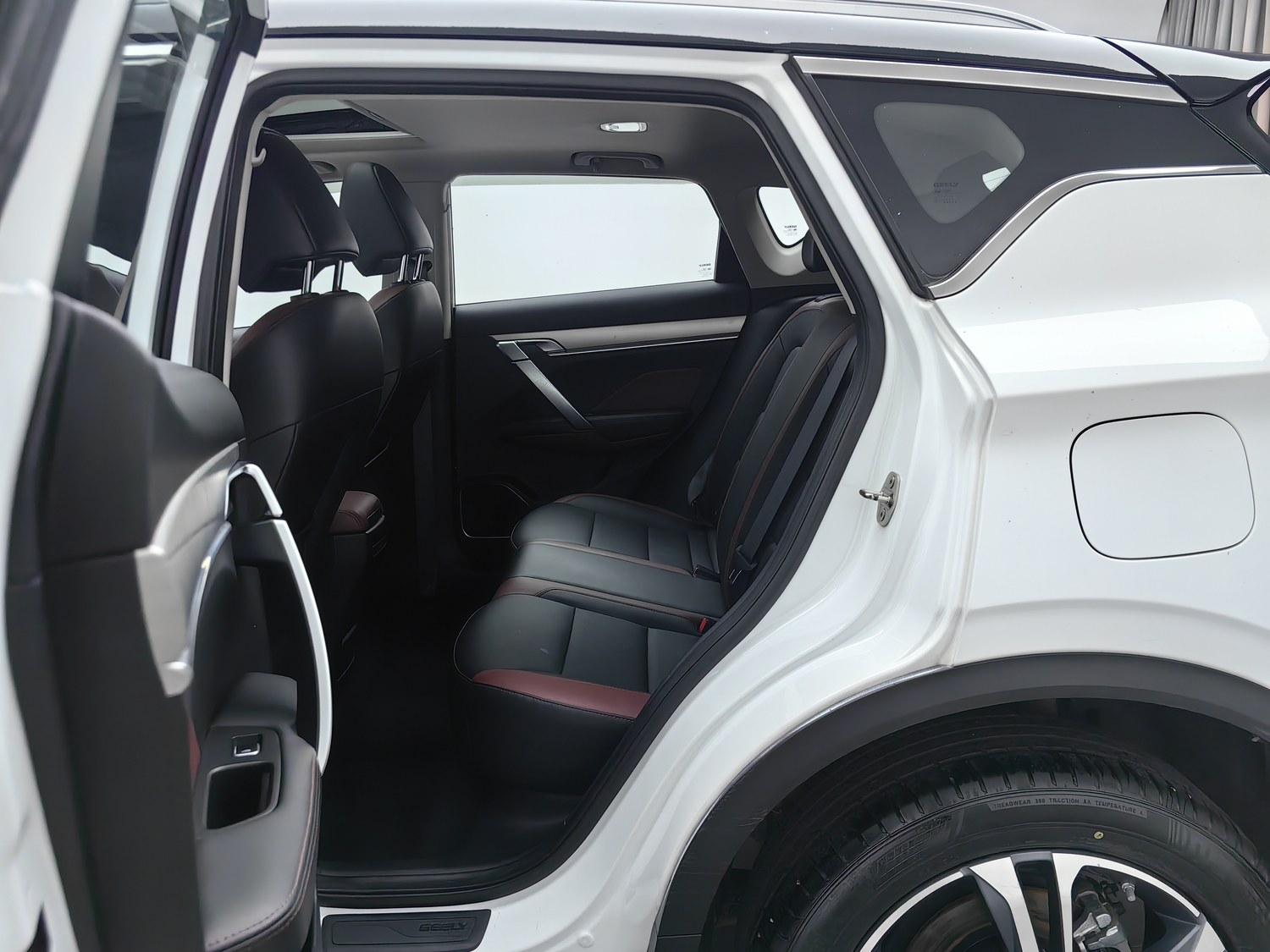 Used Geely Binyue 2021 1.4 AT