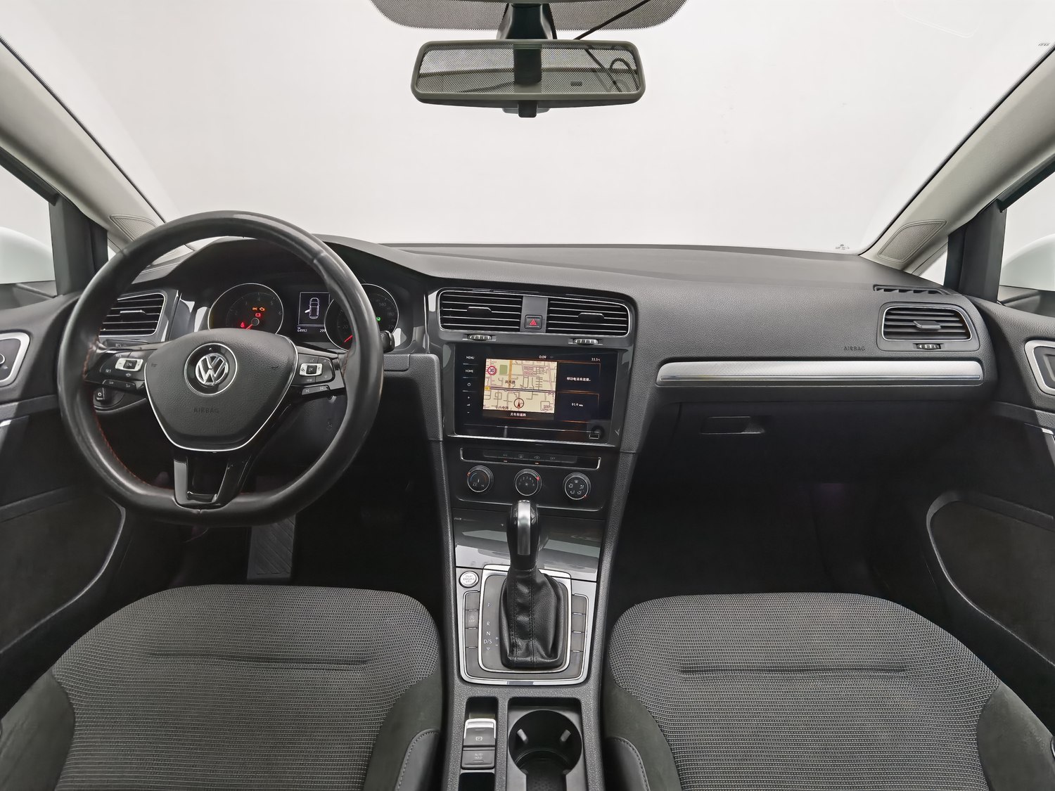Used Volkswagen Golf 2020 1.4 AT