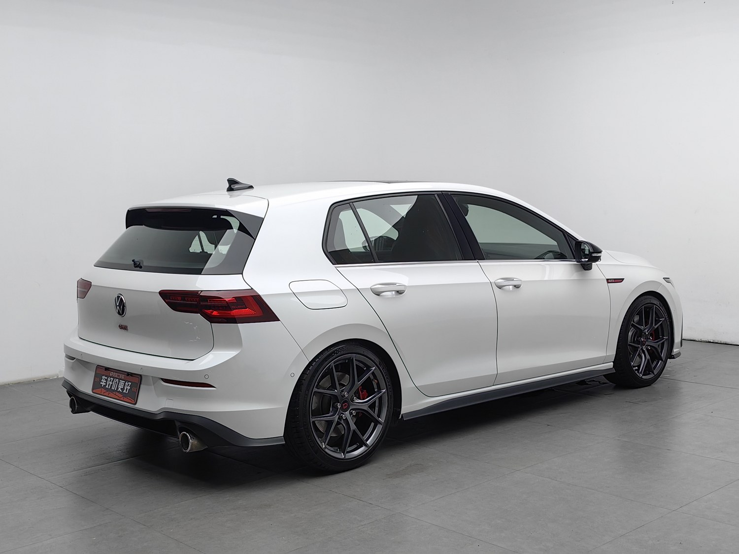 Used Volkswagen Golf GTI 2021 2.0 AT
