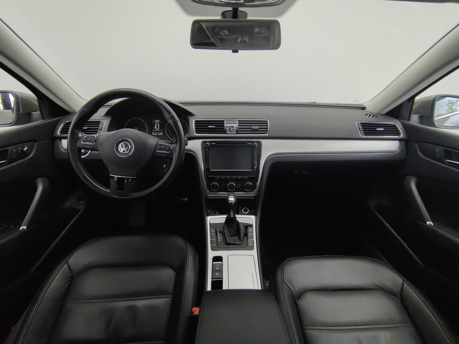 Used Volkswagen Passat 2015 1.8 AT