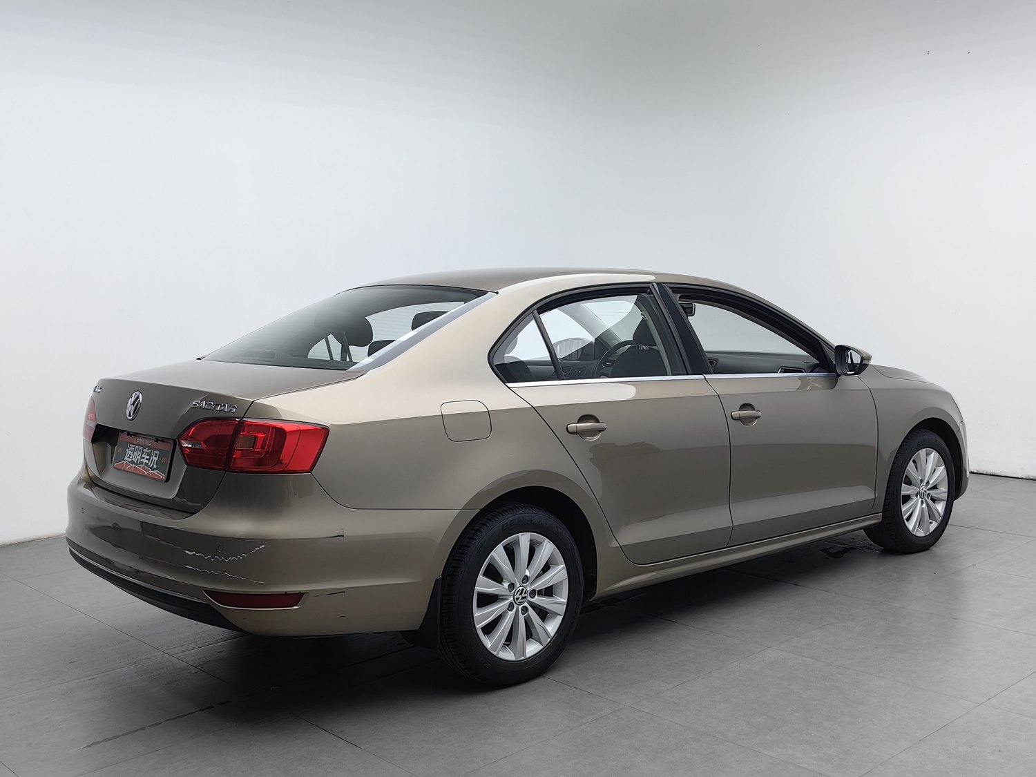 Used Volkswagen Sagitar 2014 1.6 AT