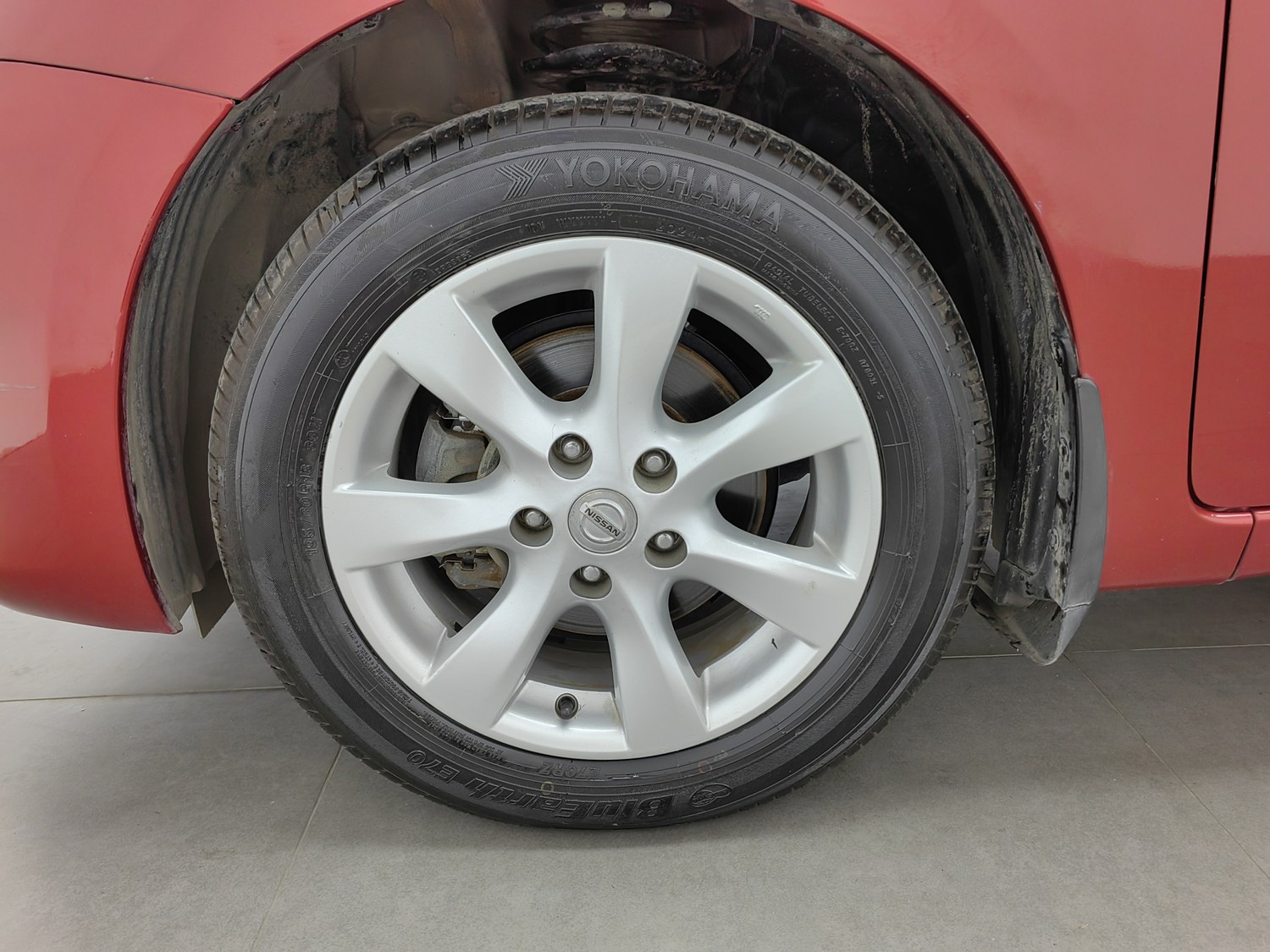 Used Nissan Tiida 2011 1.6 AT