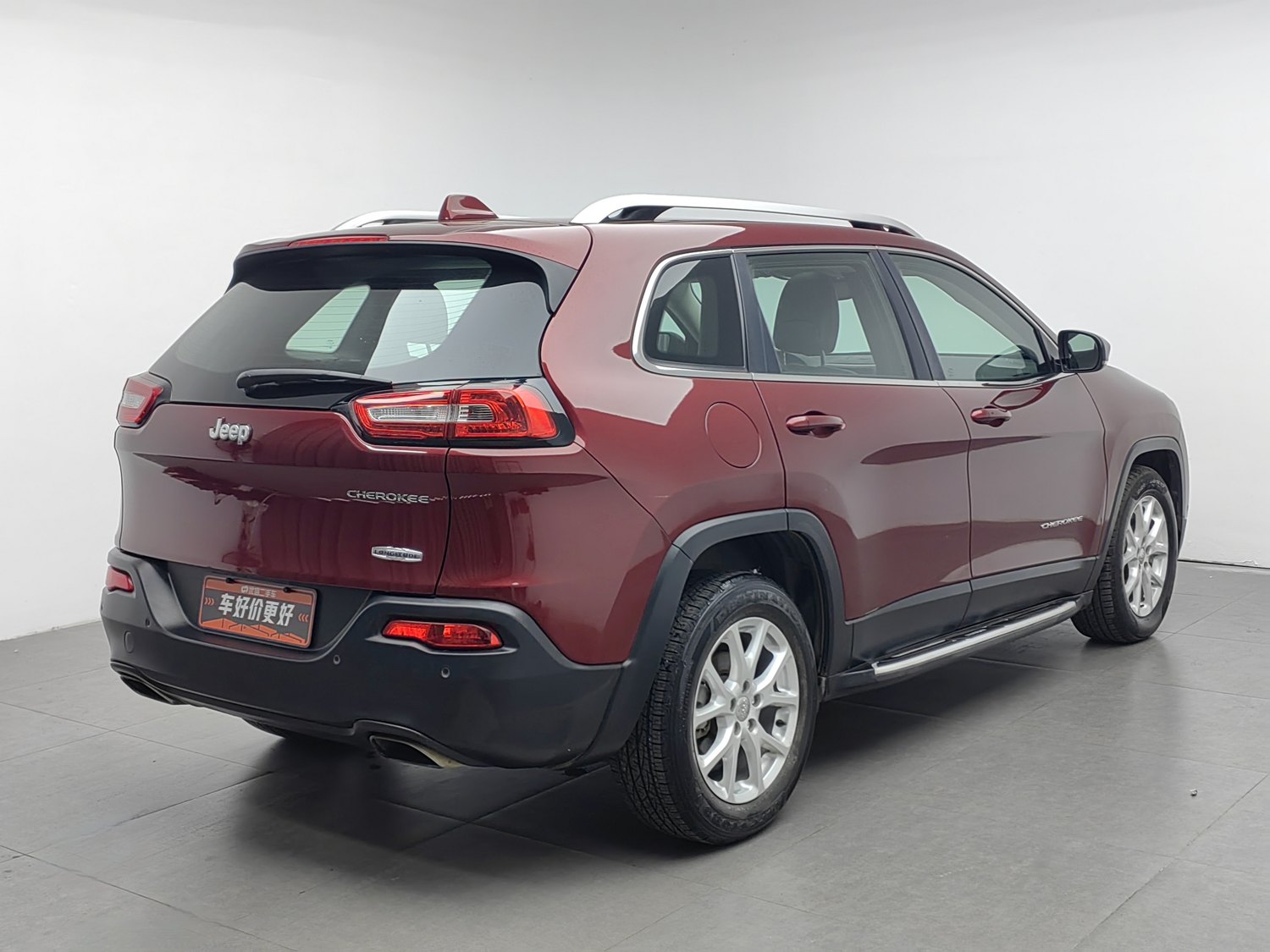 Used Jeep Cherokee 2016 2.4 AT
