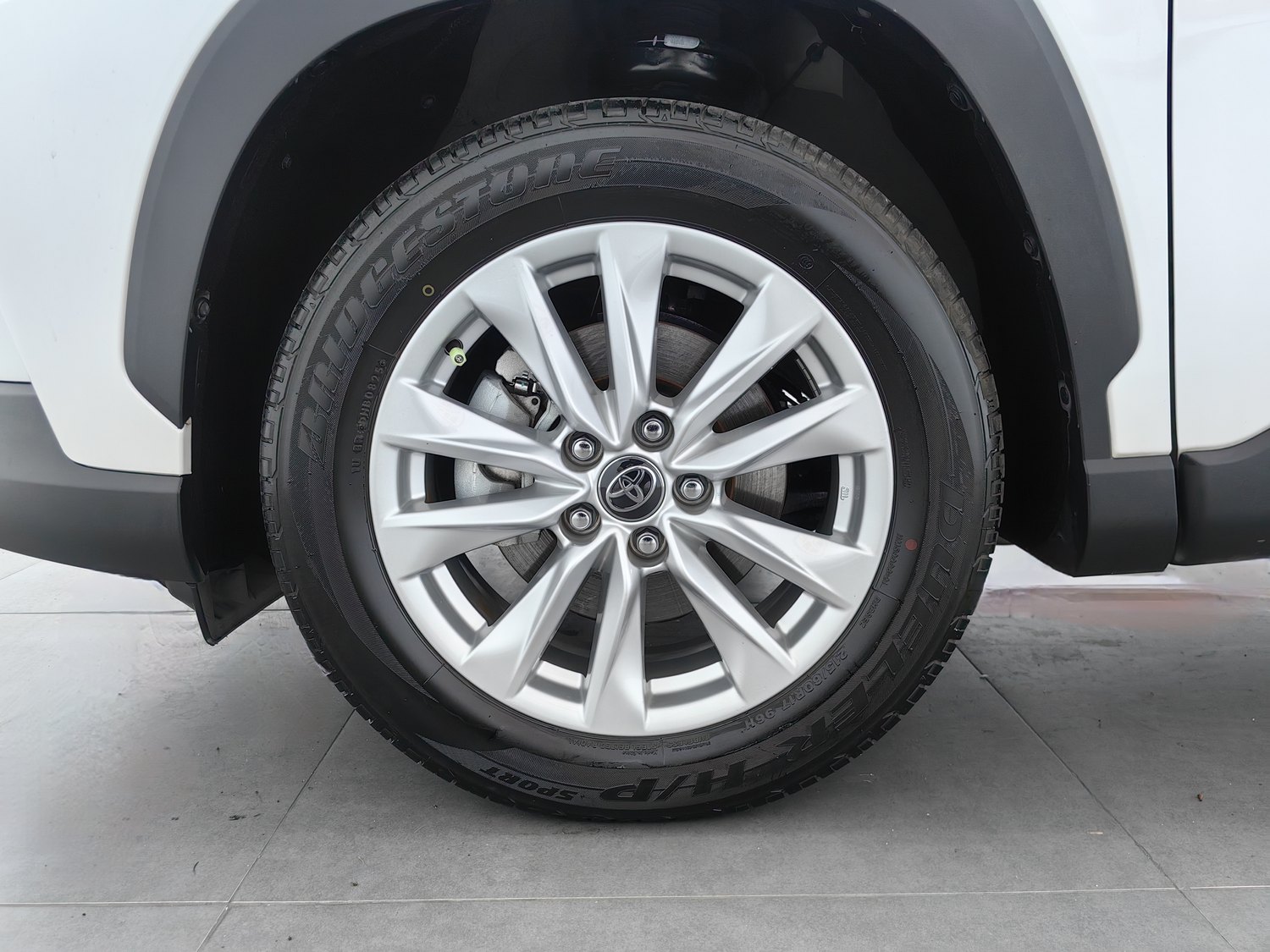 Used Toyota Corolla Cross 2024 2.0 AT