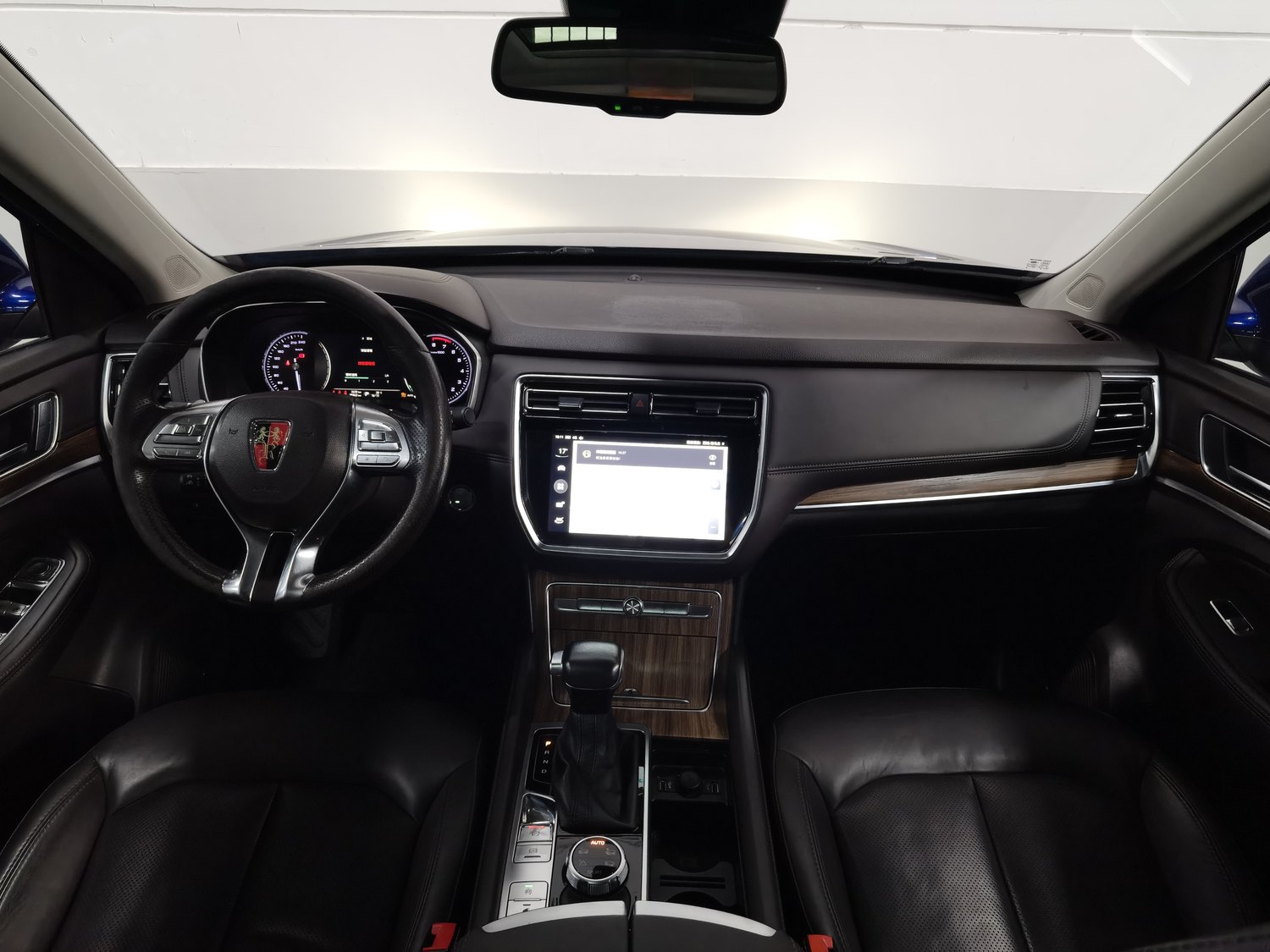 Used Roewe RX8 2018 2.0 AT