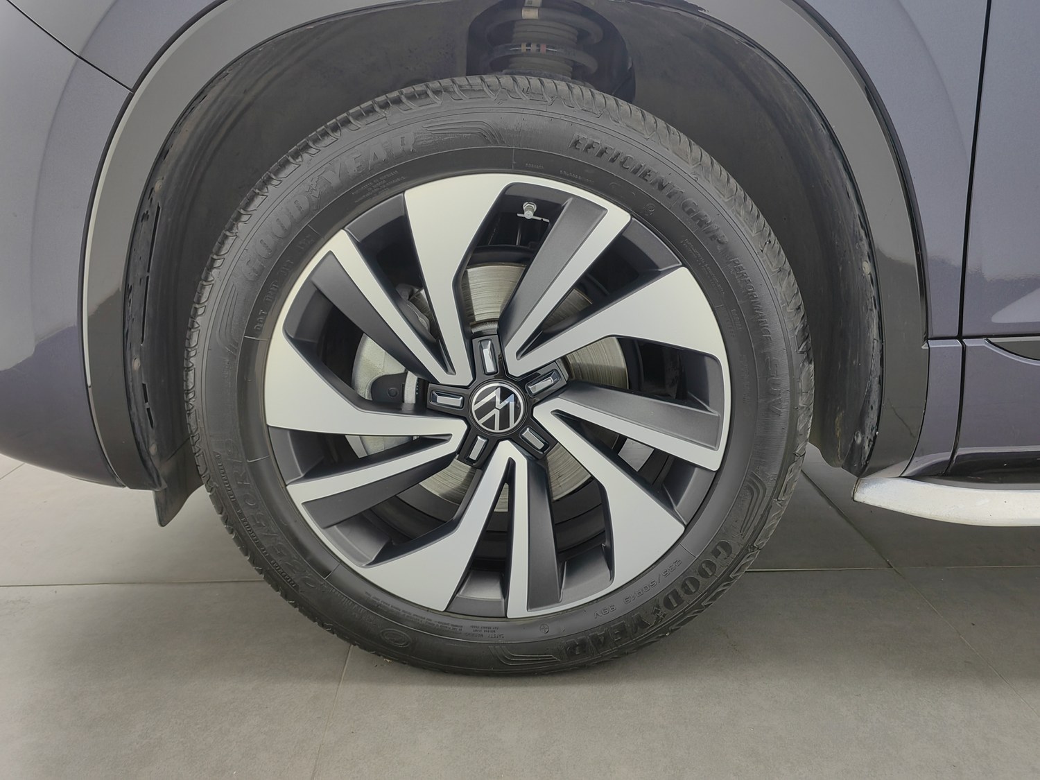 Used Volkswagen Tayron X 2023 2.0 AT