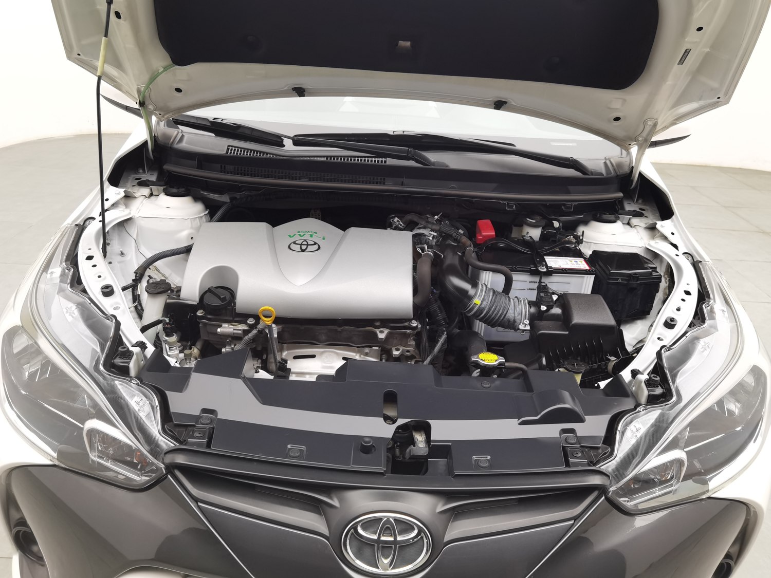 Used Toyota YARiS L 2016 1.5 AT