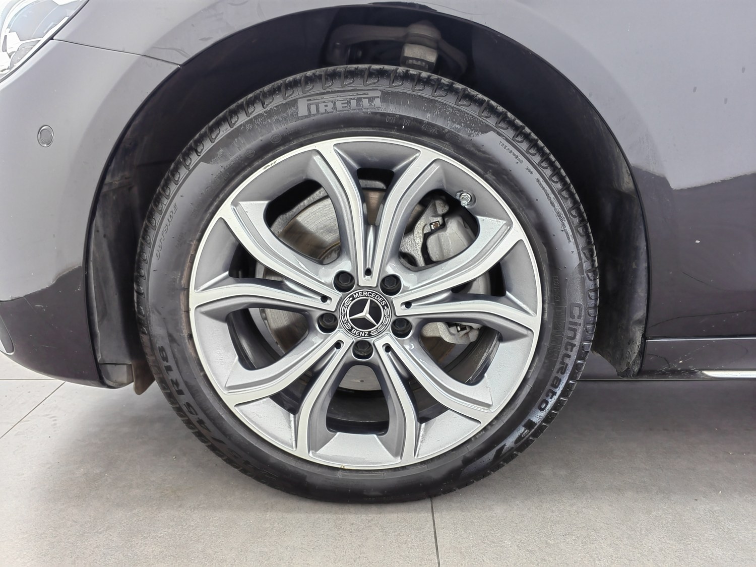 Used Mercedes-Benz E-Class 2023 2.0 AT