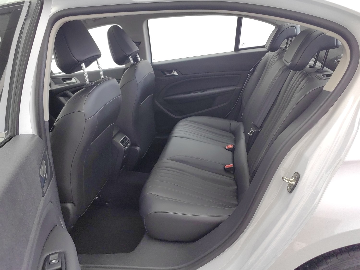 Used Peugeot 408 2022 1.6 AT