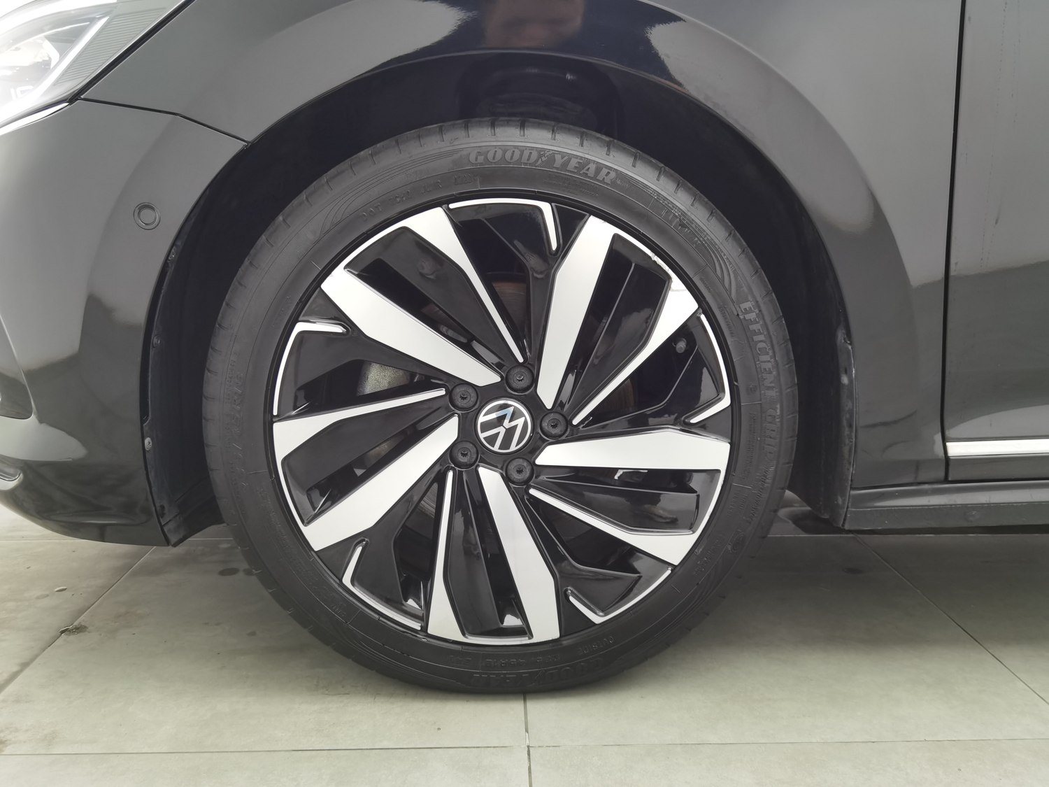 Used Volkswagen Passat 2023 2.0 AT