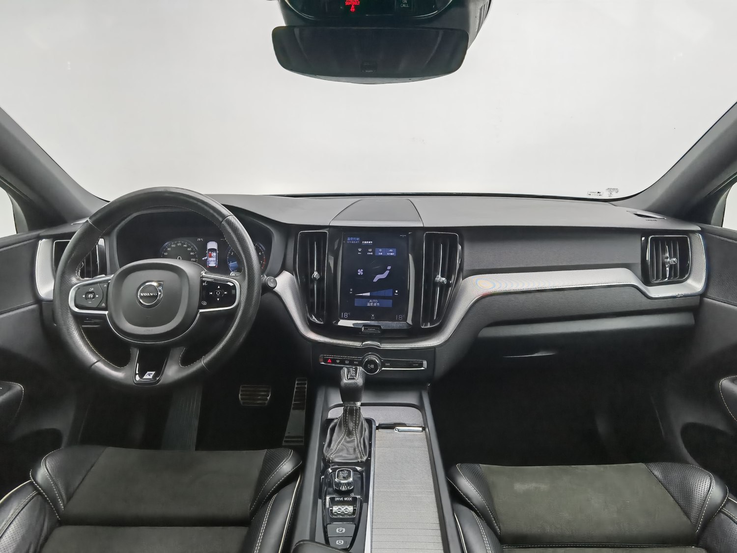 Used Volvo XC60 2019 2.0 AT