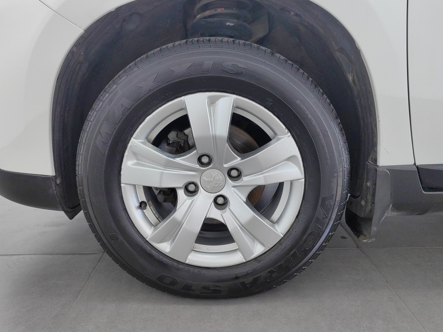 Used Peugeot 2008 2014 1.6 AT