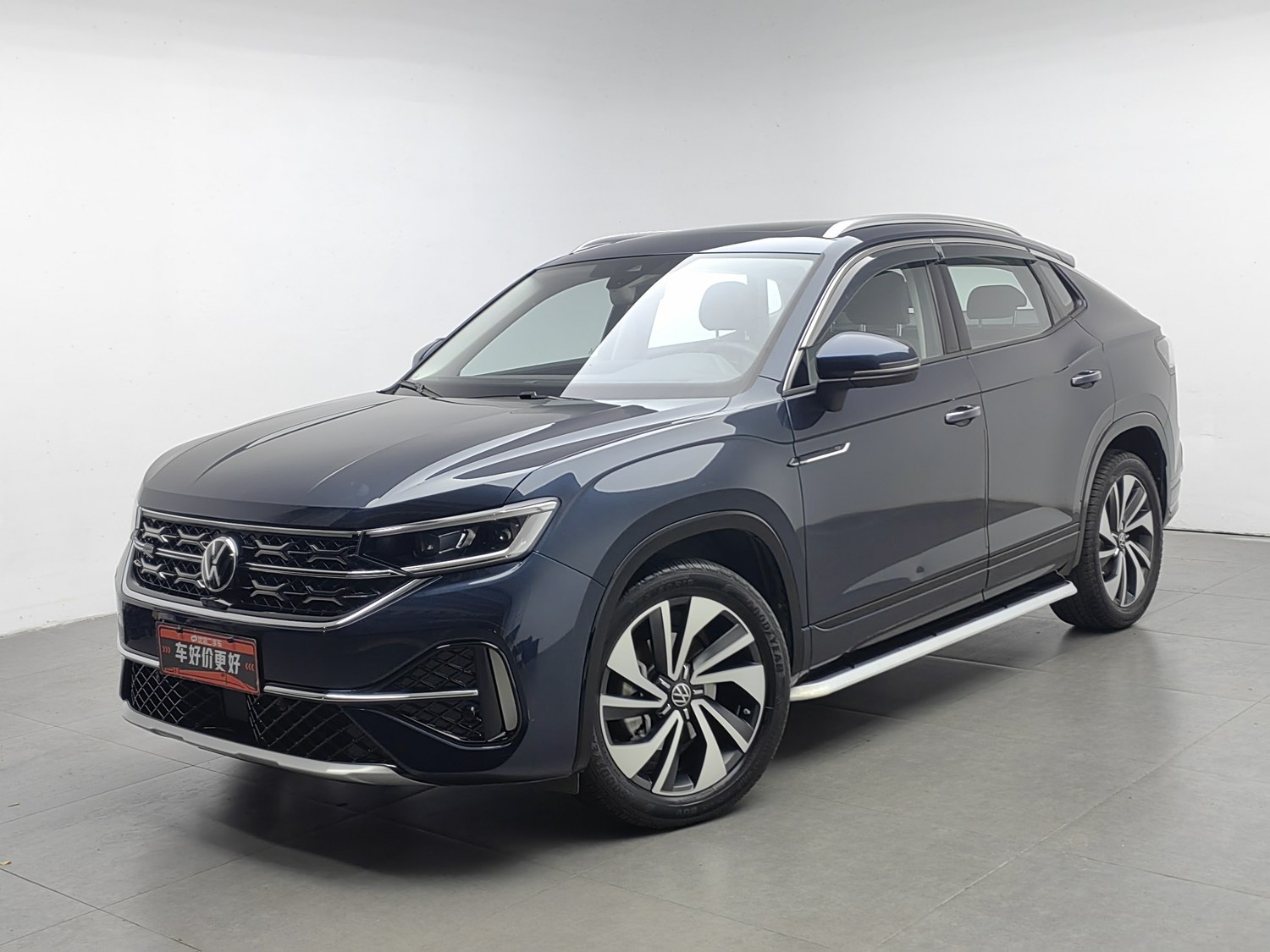 Used Volkswagen Tayron X 2023 2.0 AT