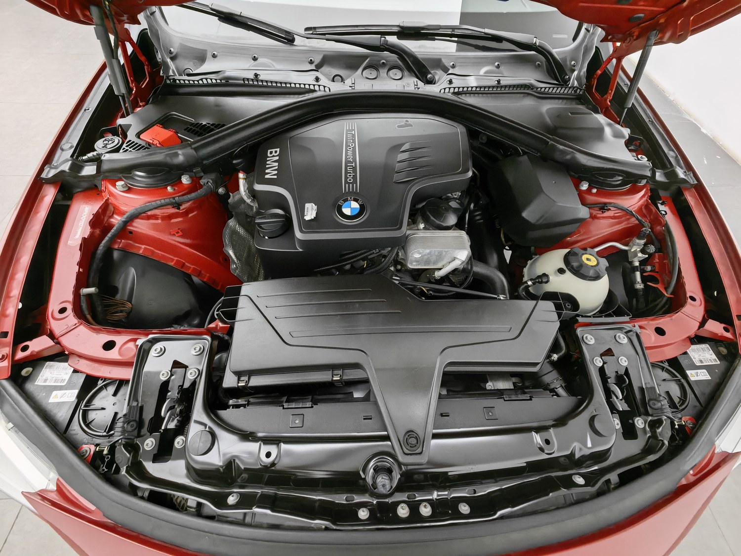 Used BMW THE4 2014 2.0 AT