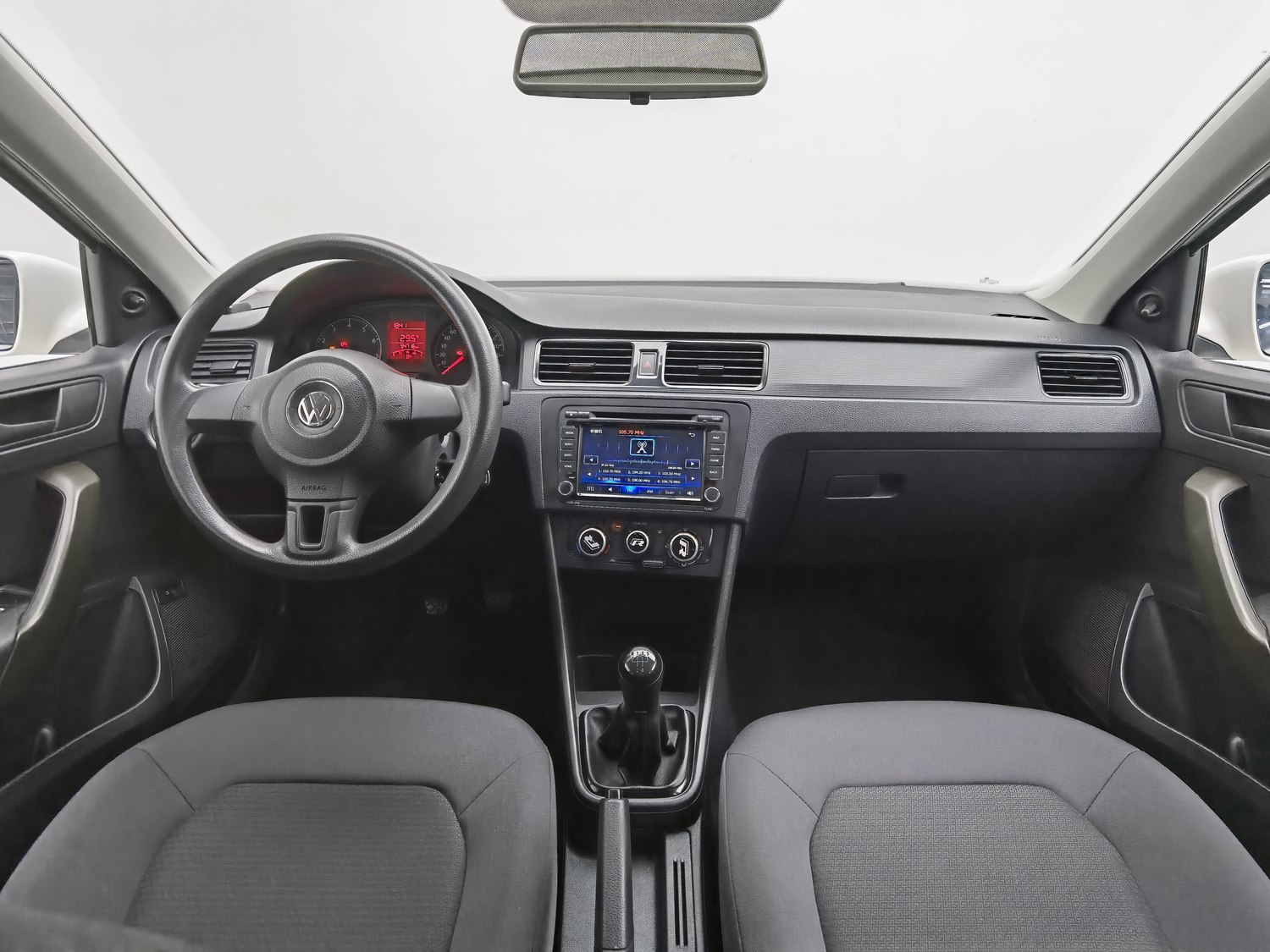 Used Volkswagen Santana 2015 1.4 MT
