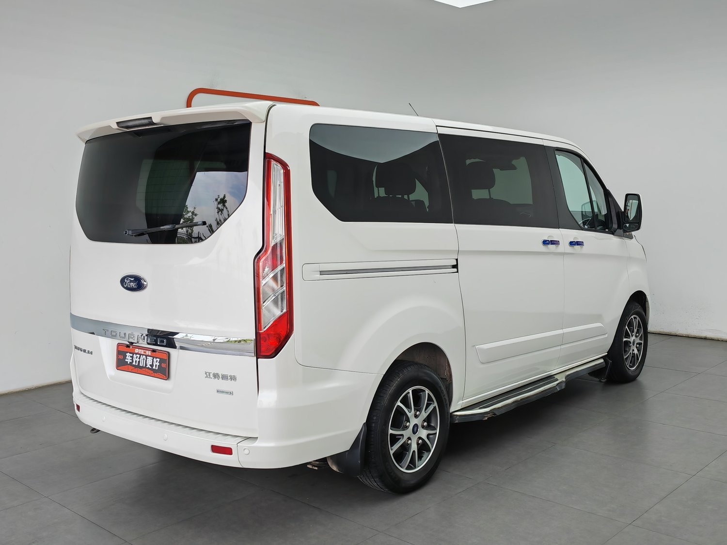 Used Ford Tourneo 2017 2.0 AT