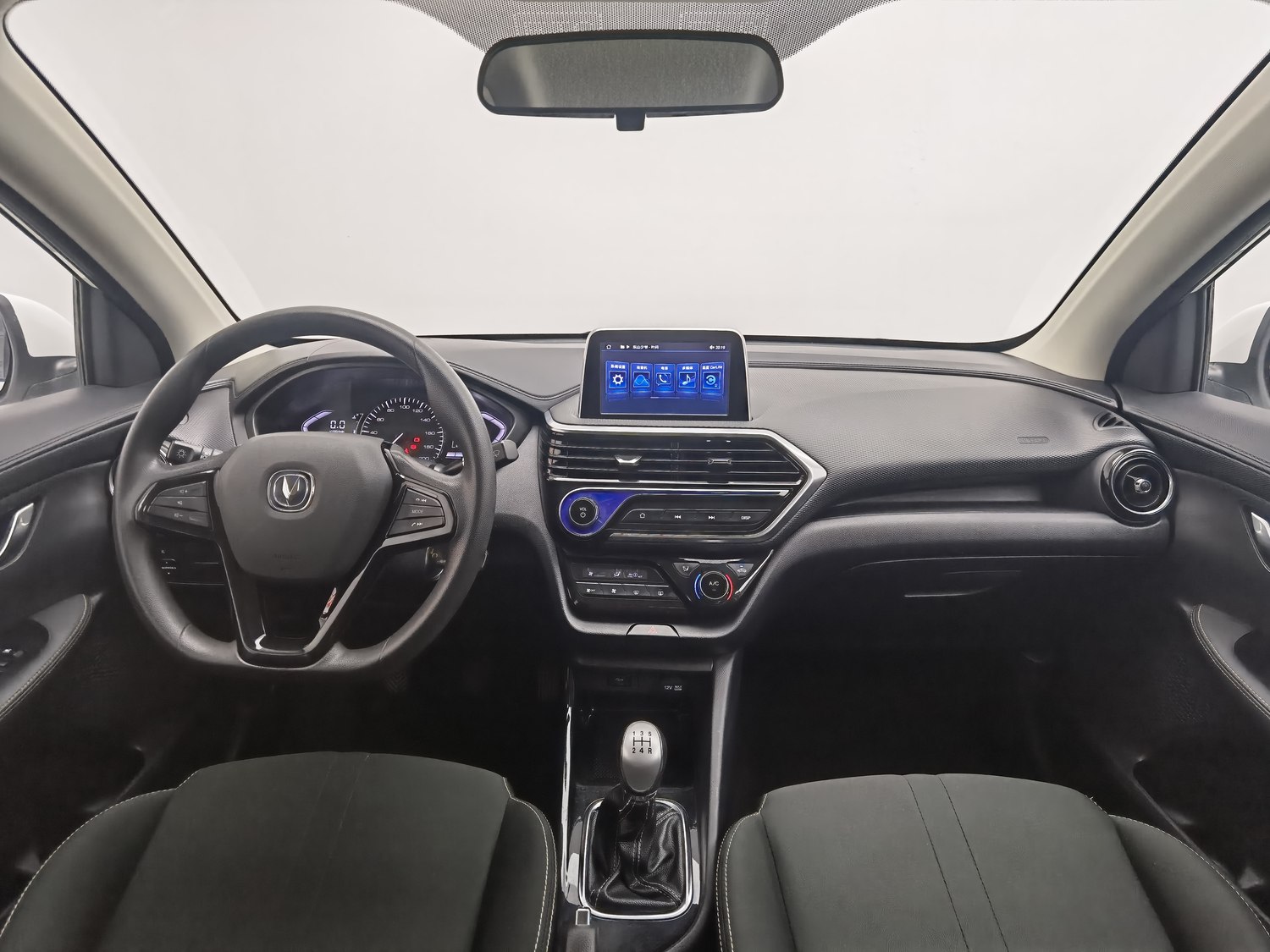 Used Changan Yuexiang 2018 1.4 MT