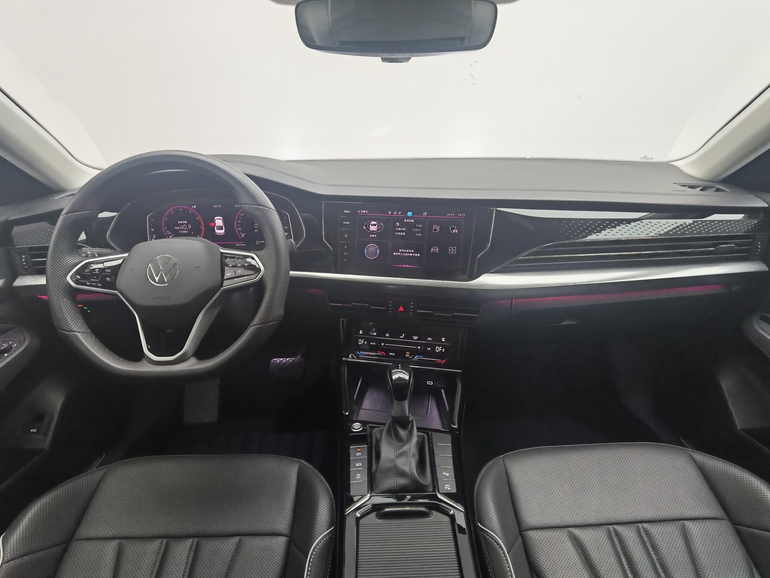 Used Volkswagen Passat 2024 2.0 AT