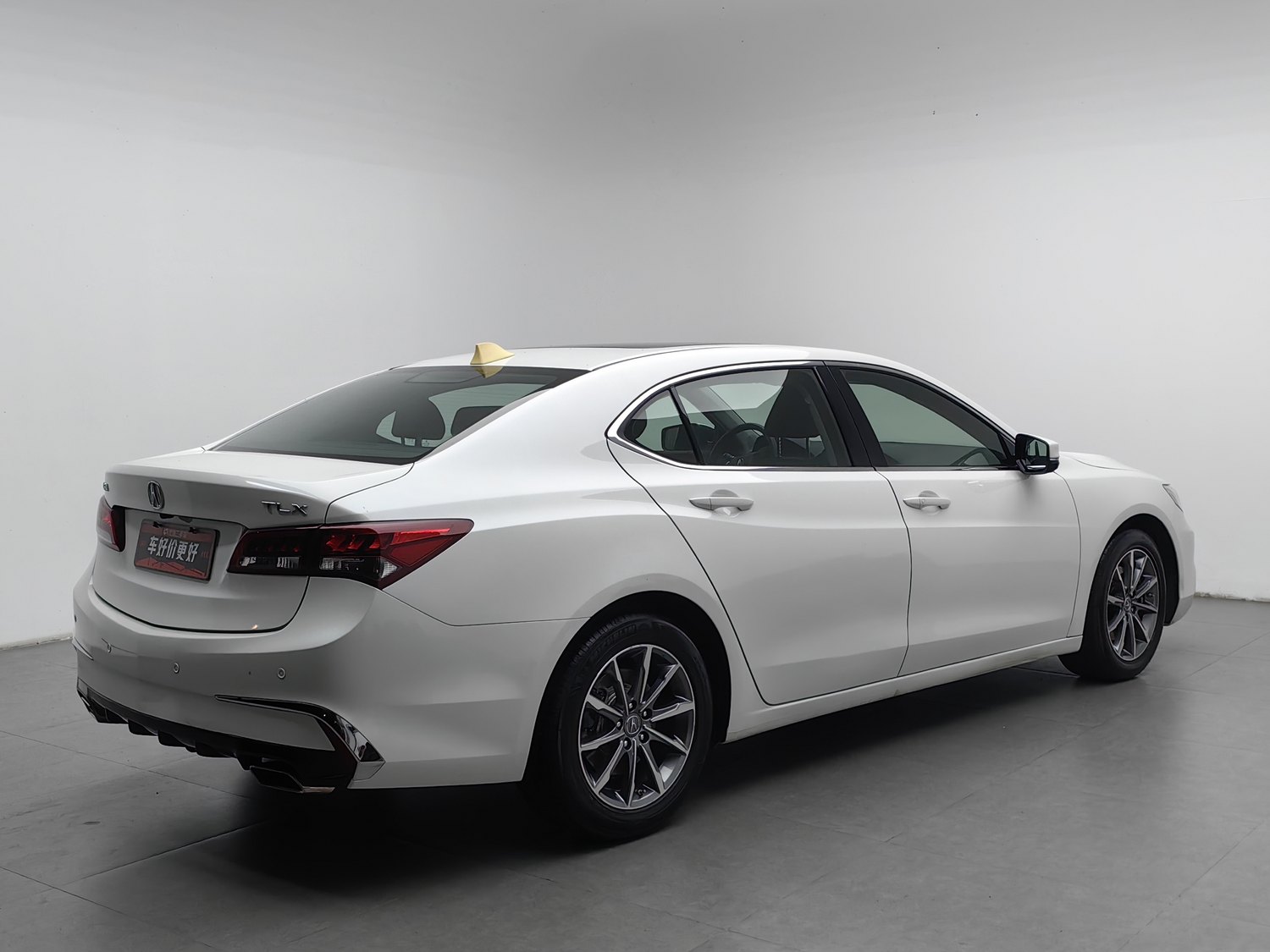Used Acura TLX-L 2018 2.4 AT