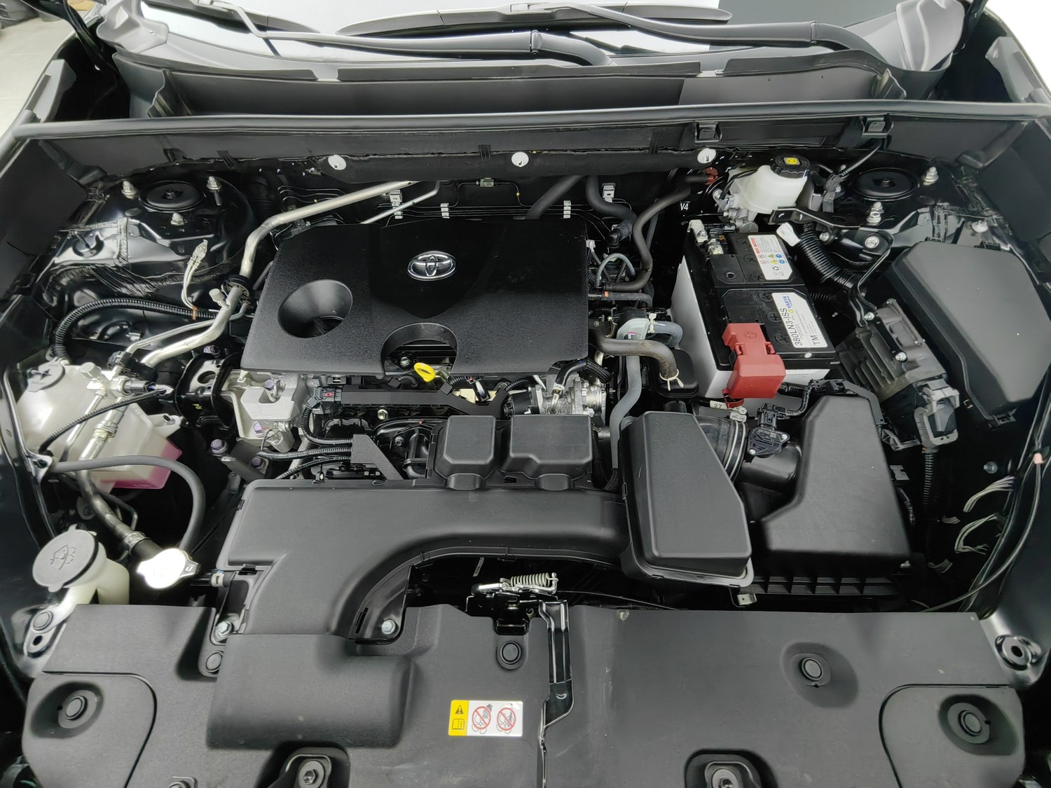 Used Toyota Wildlander 2024 2.0 AT