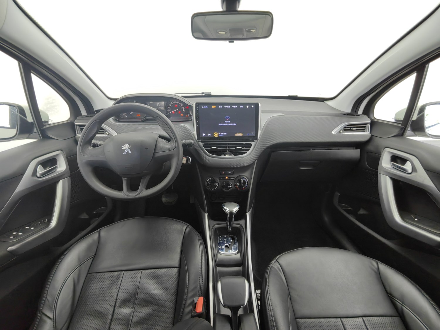Used Peugeot 2008 2014 1.6 AT