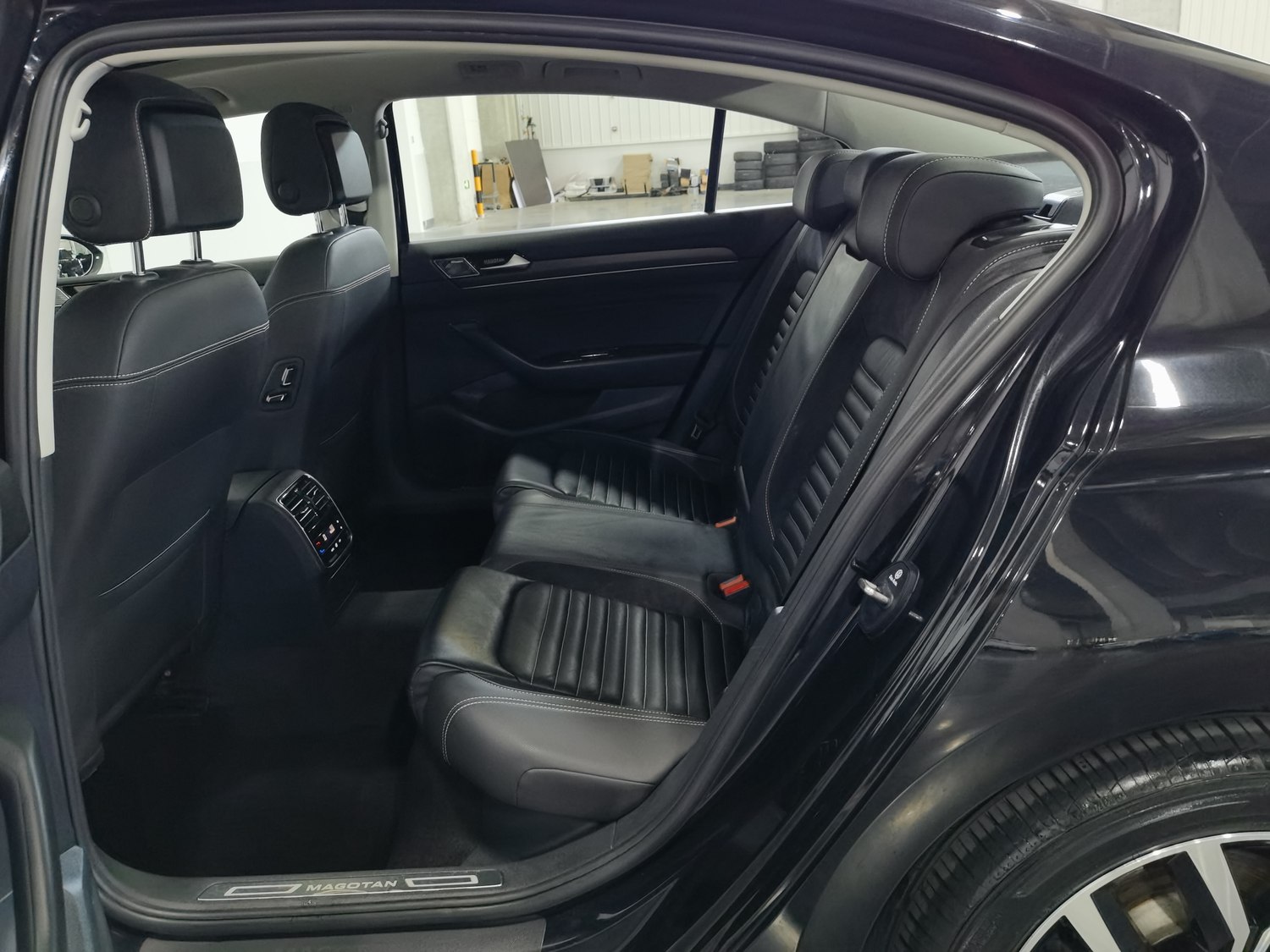 Used Volkswagen Magotan 2020 2.0 AT