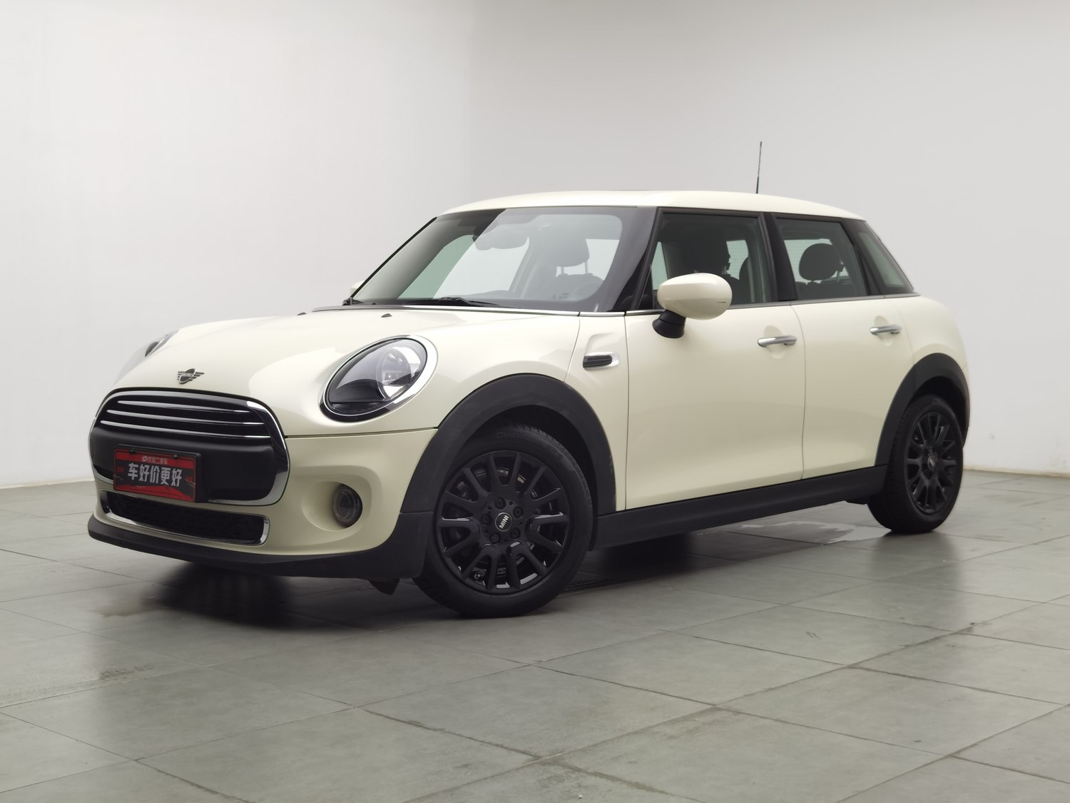 Used MINI MINI 2020 1.5 AT