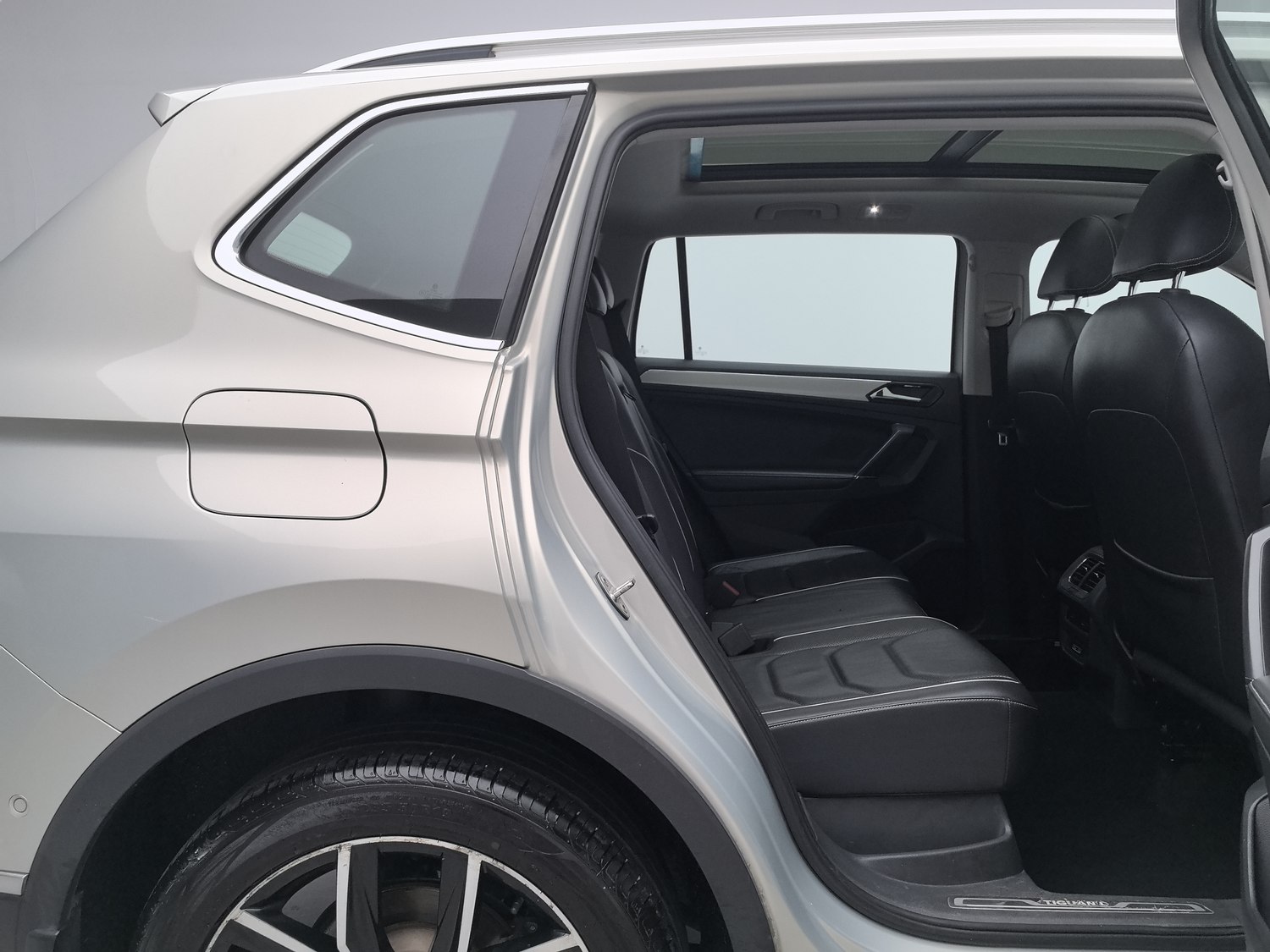 Used Volkswagen Tiguan L 2017 1.8 AT